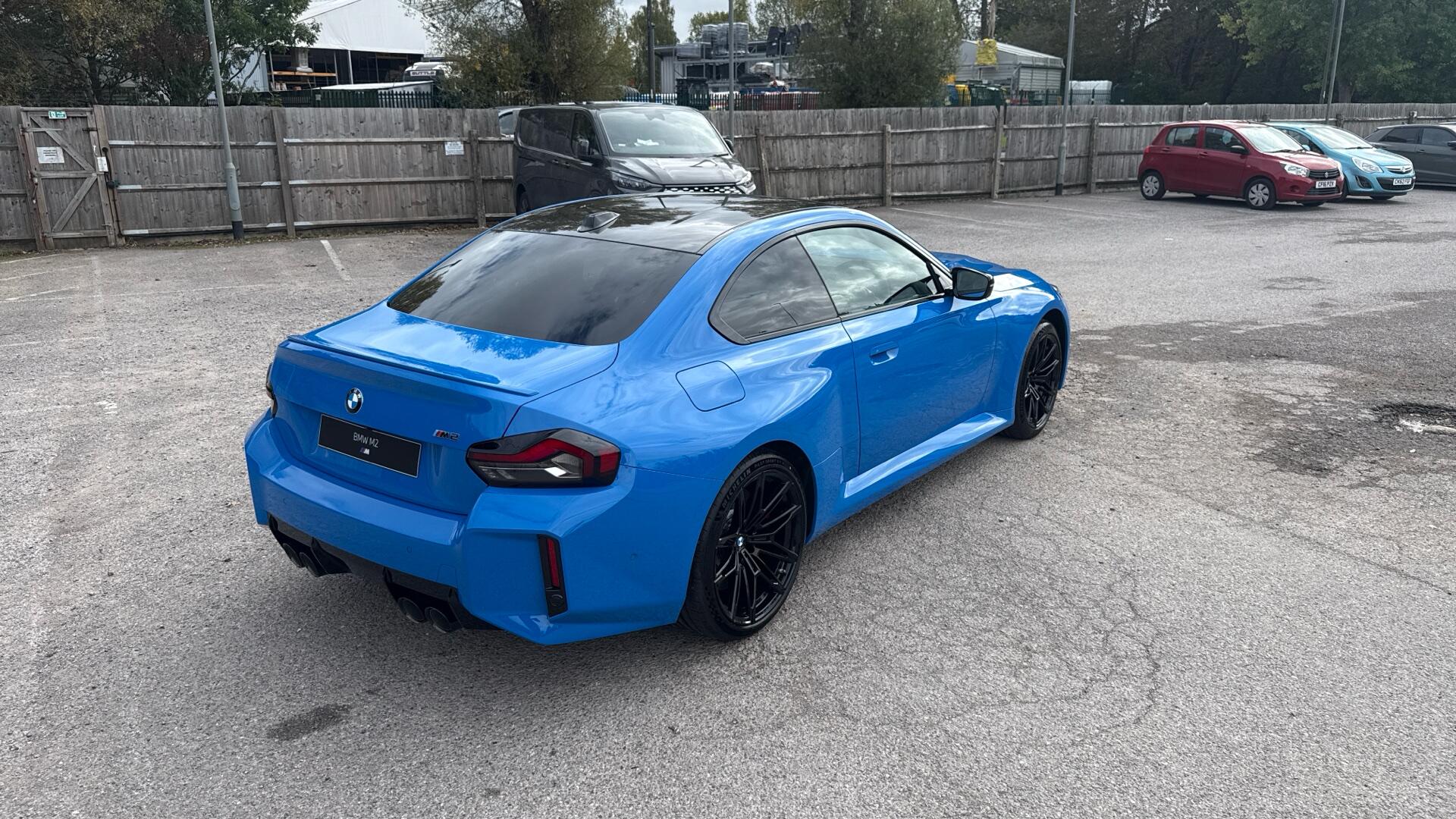 BMW M2 view 30