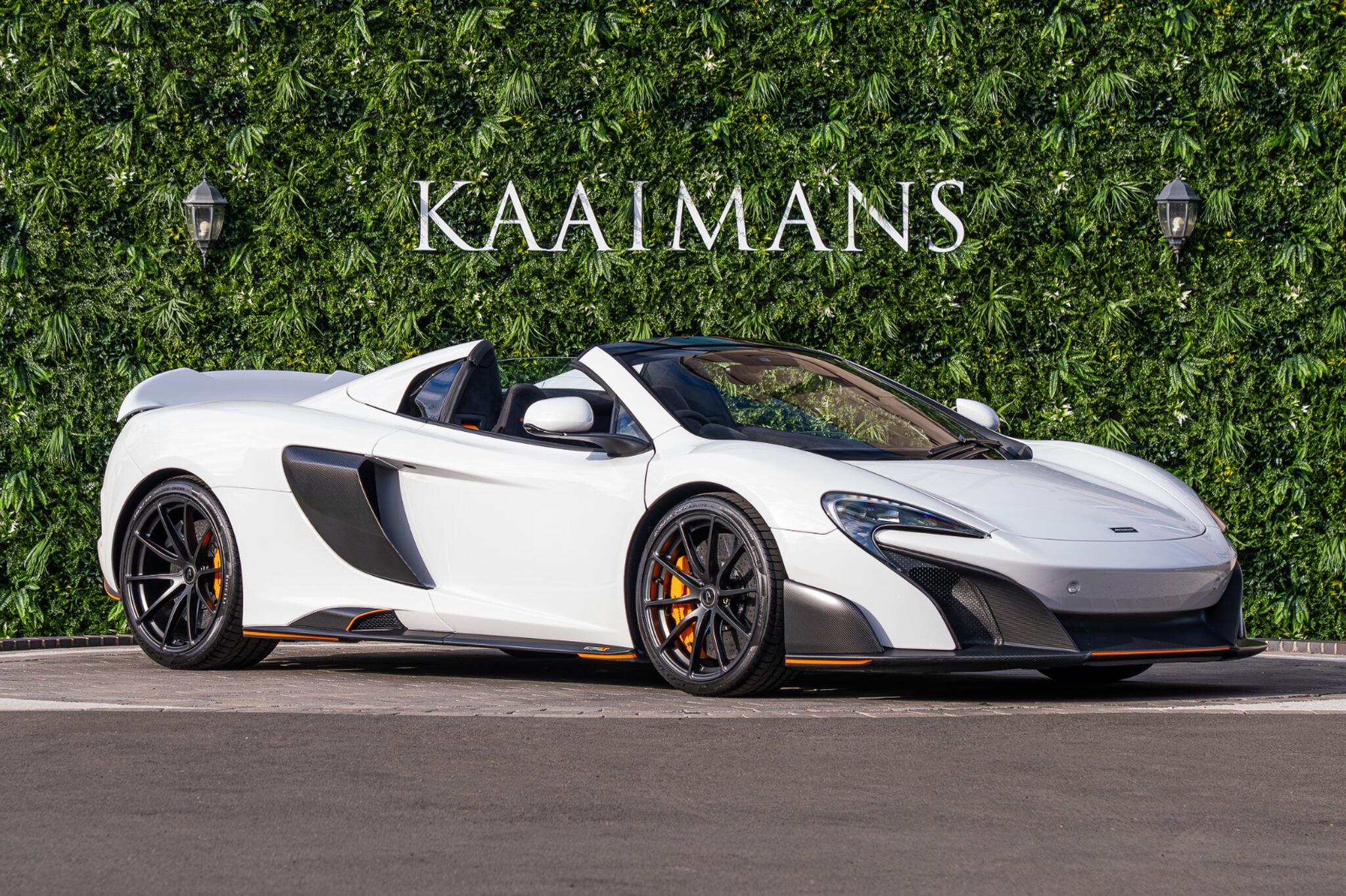 2016 Mclaren 675LT in White for sale
