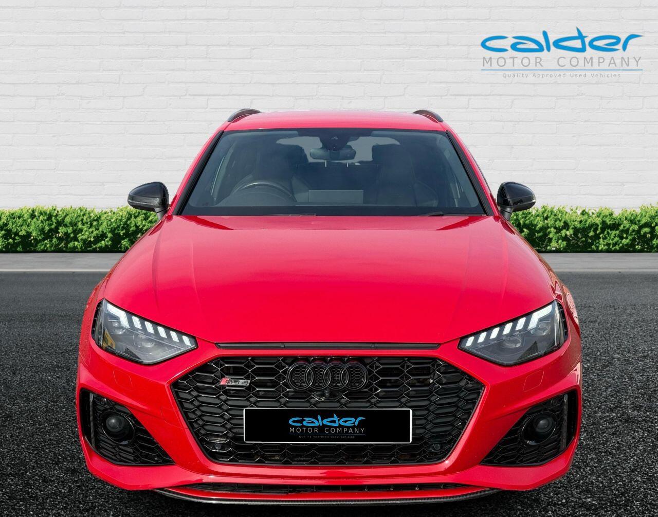 Audi RS4 view 19