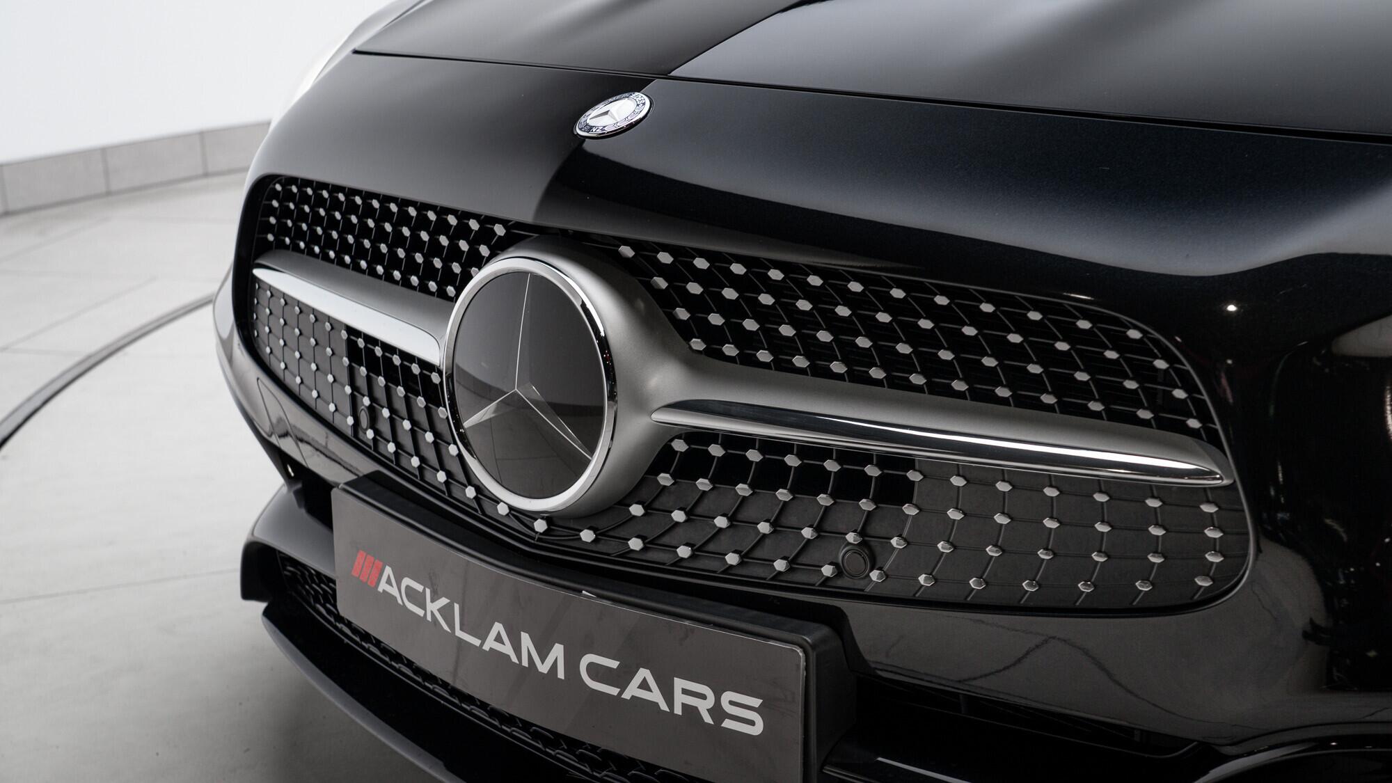 Mercedes-Benz SL view 20