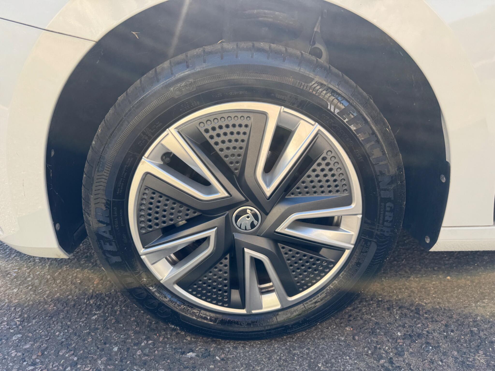 Skoda Fabia view 41