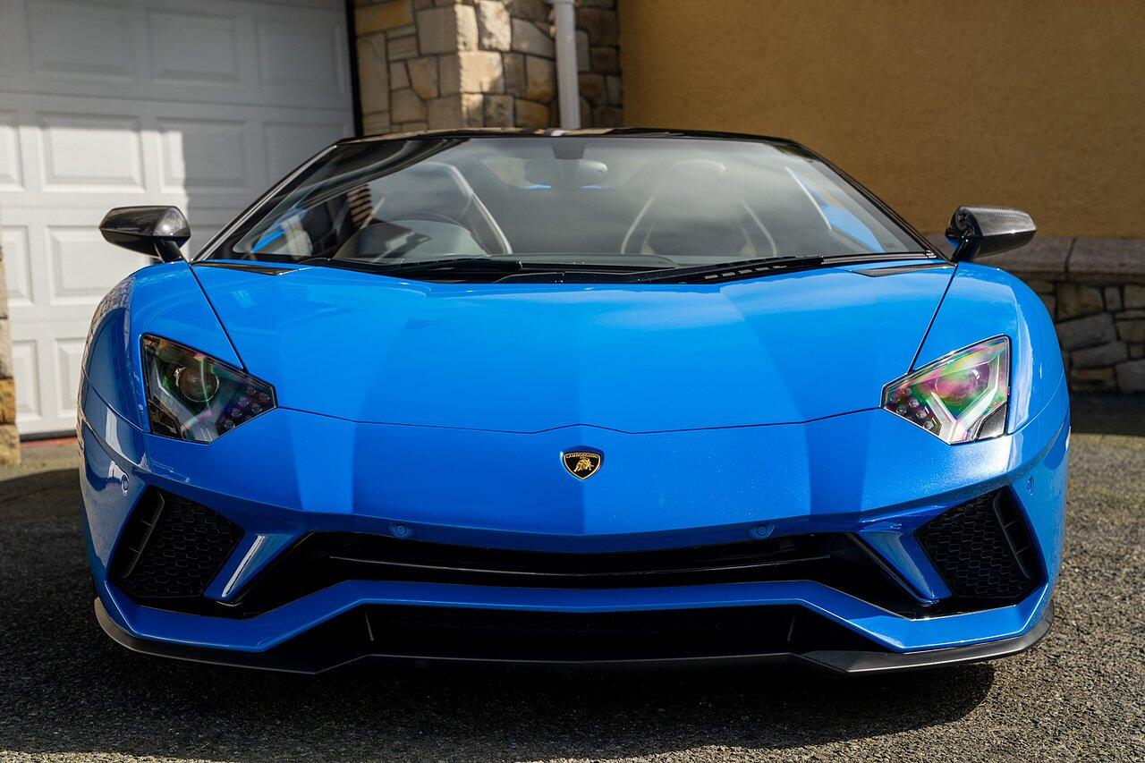 Lamborghini Aventador view 48