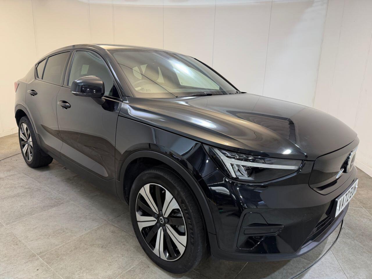 Volvo C40 view 2