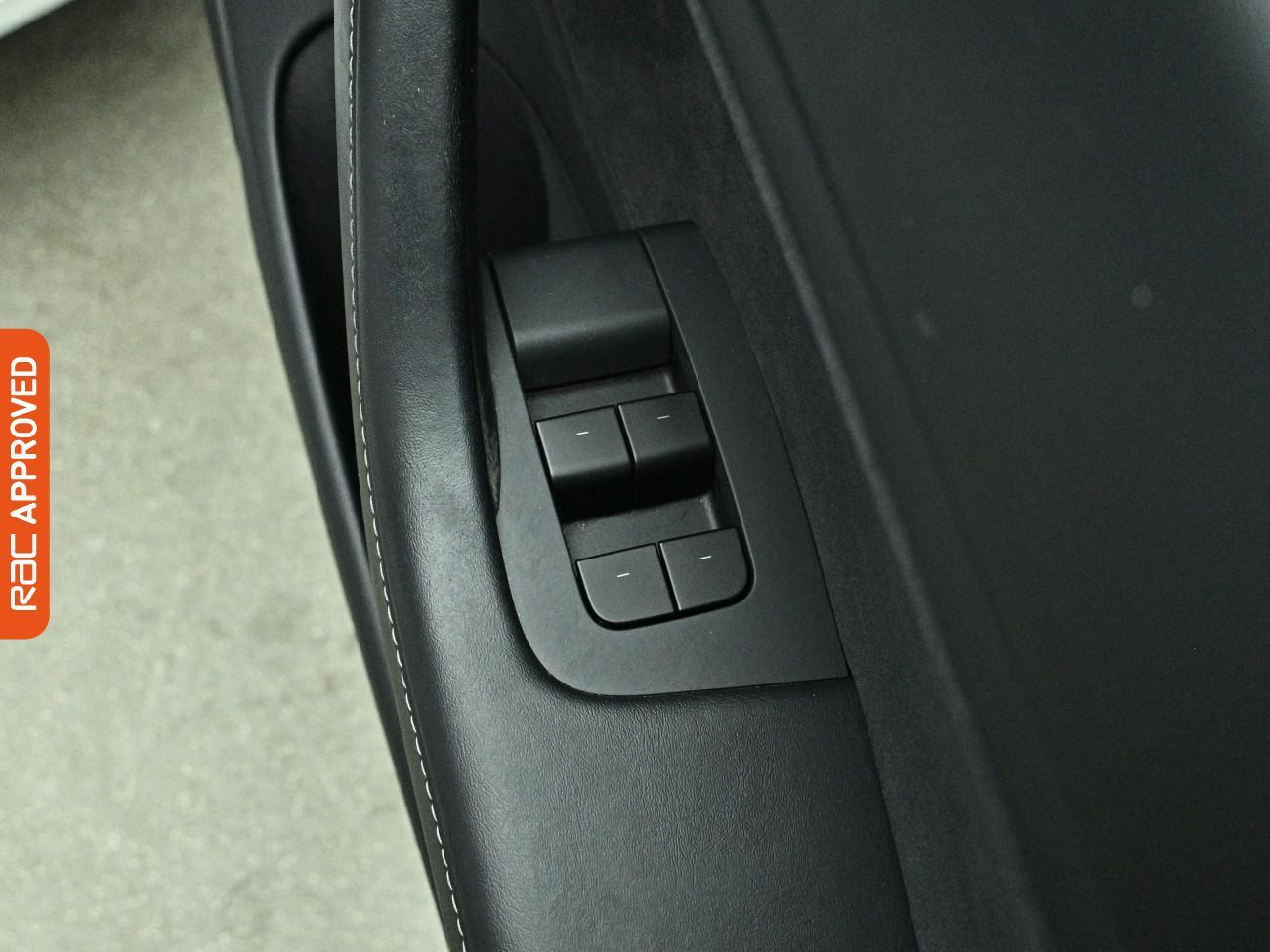 Tesla Model 3 view 24