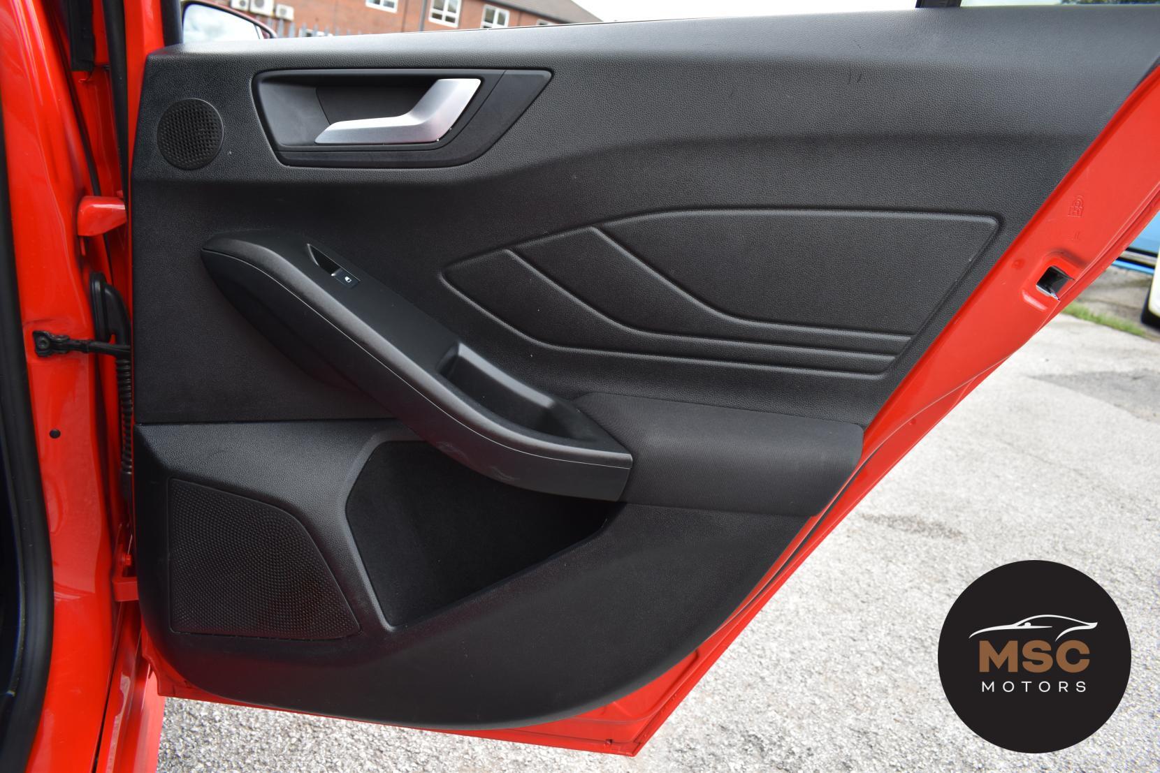 Ford Focus view 62
