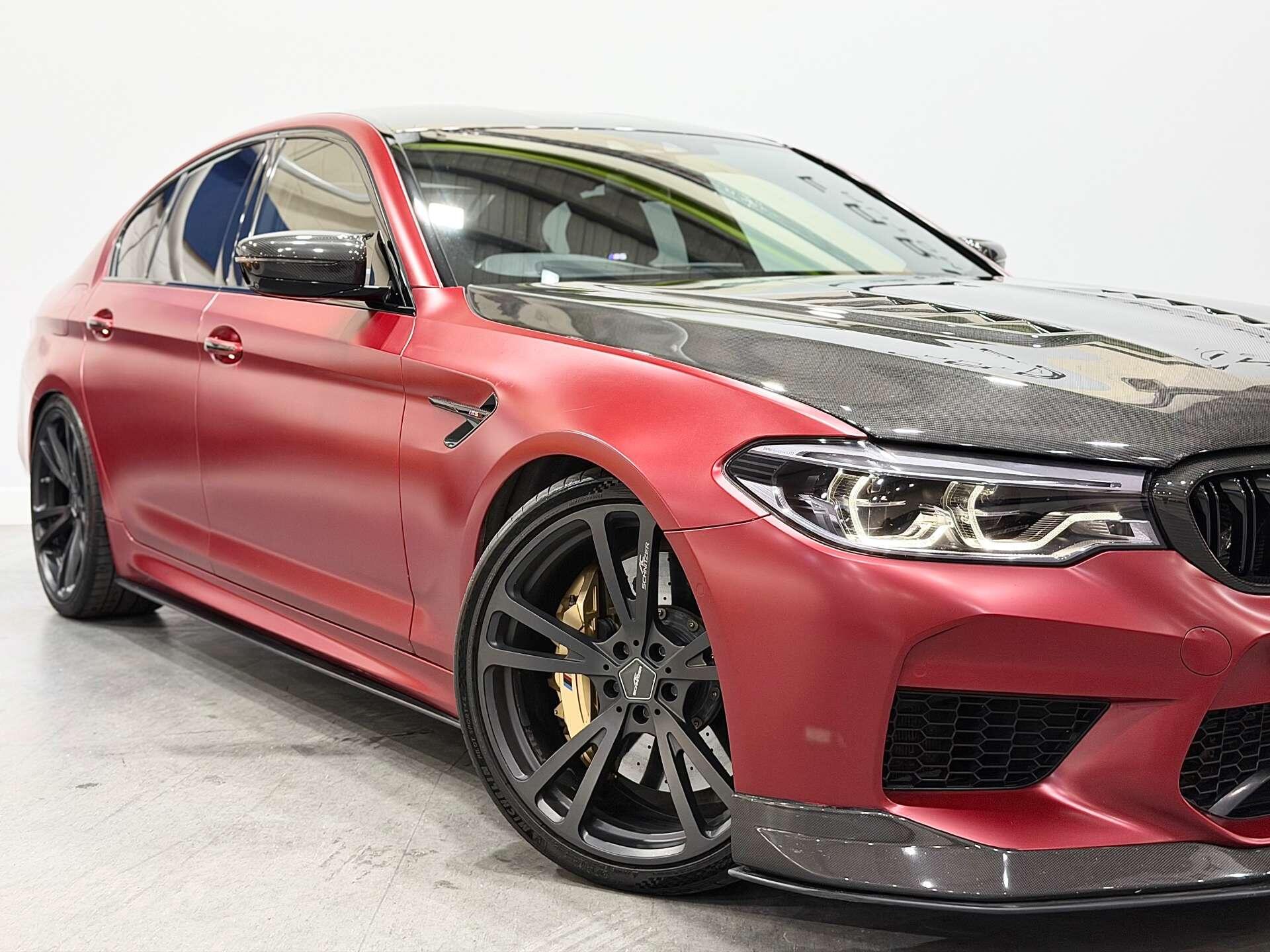 BMW M5 view 8