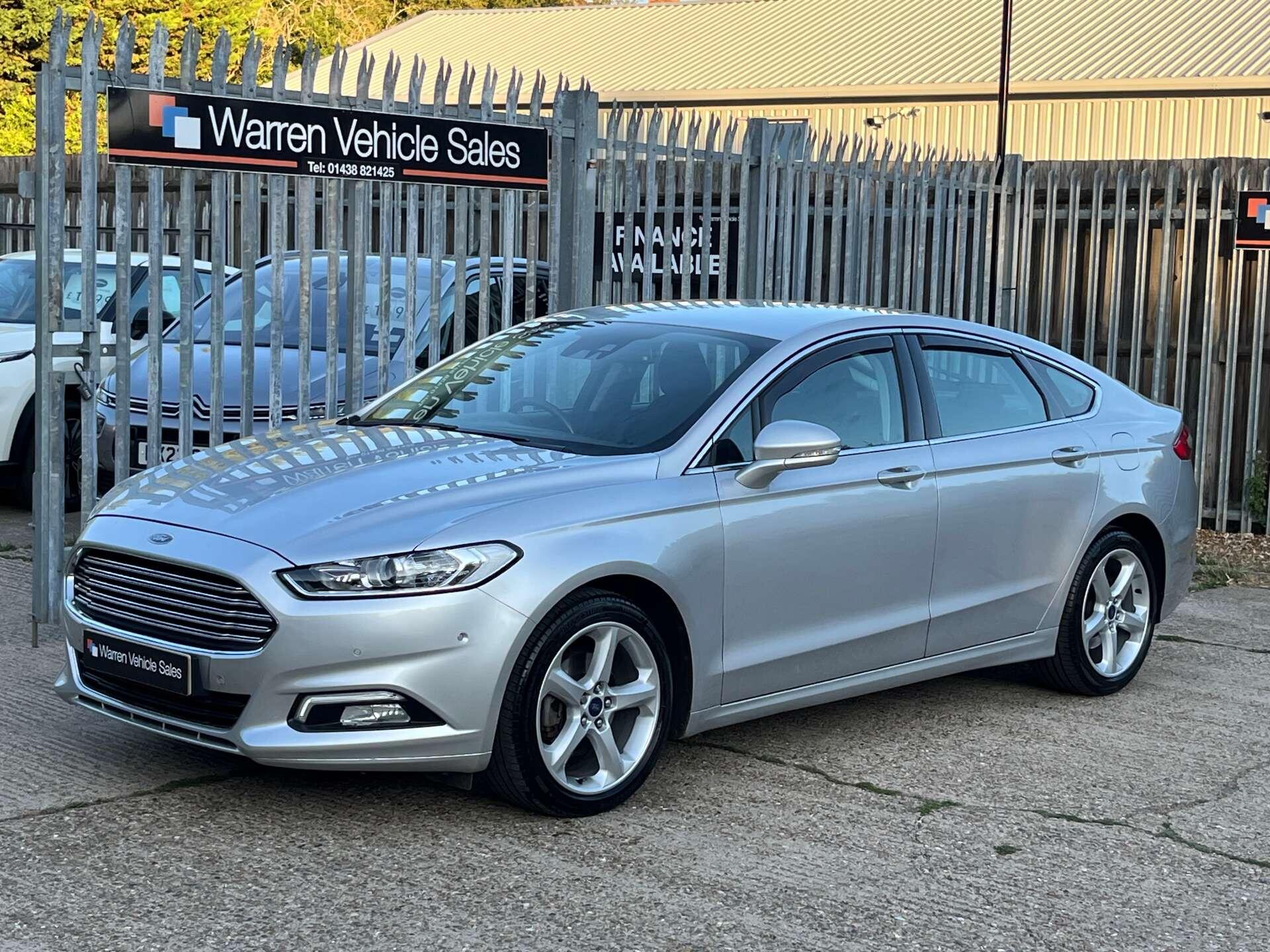 Ford Mondeo view 2