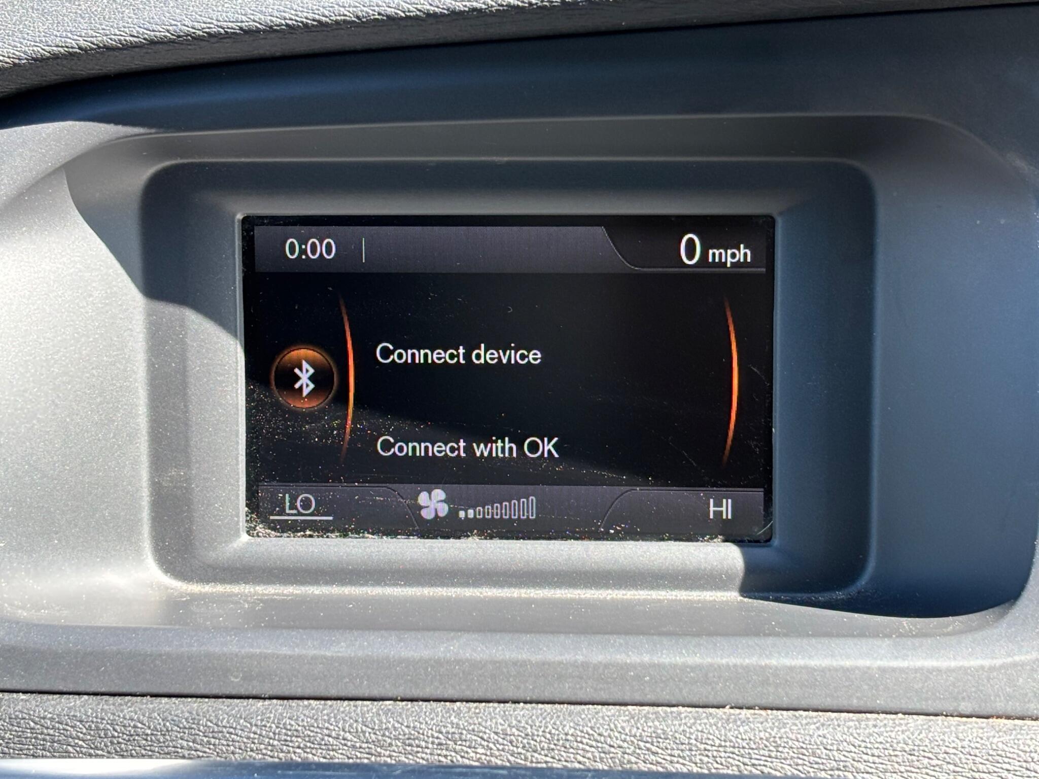 Volvo V40 view 33