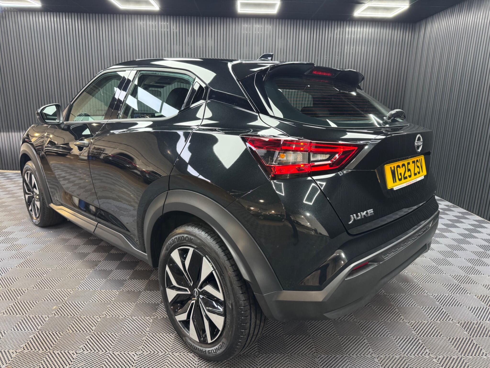 Nissan Juke view 5