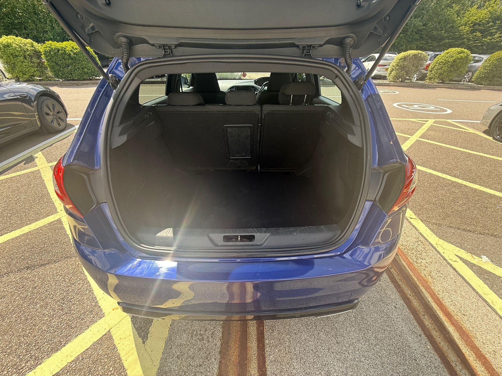 2018 Peugeot 308 1.6 BlueHDi GT Line Euro 6 (s/s) 5dr • 76,000 miles image 25