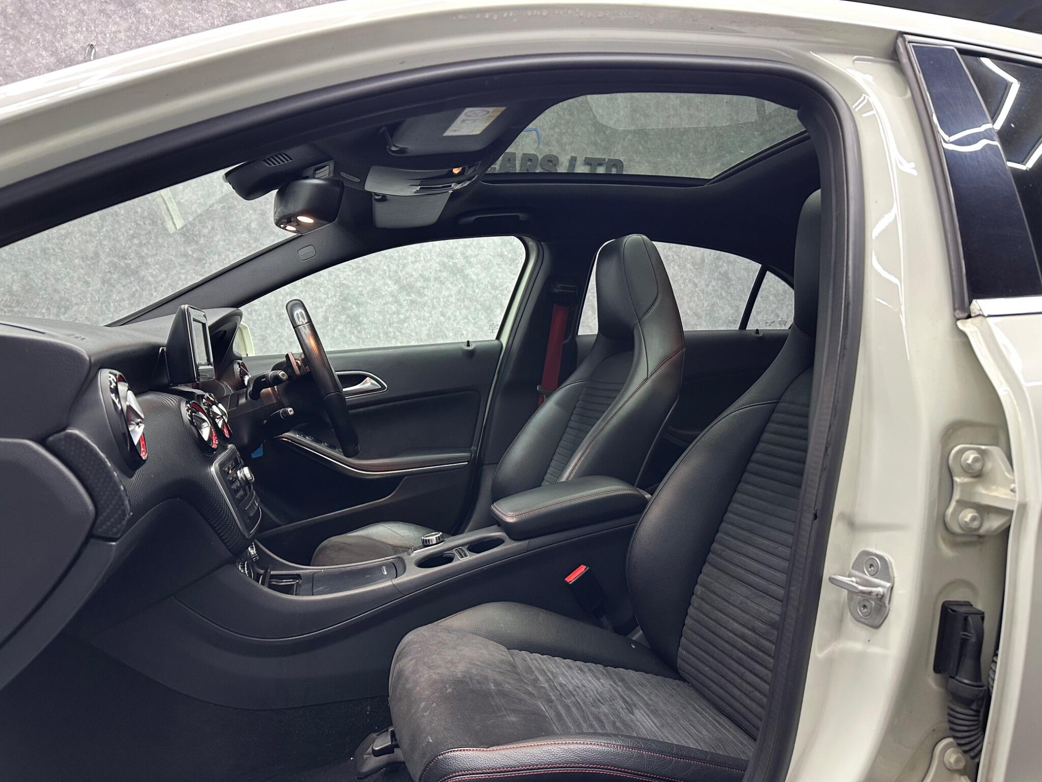 Mercedes-Benz A Class view 3