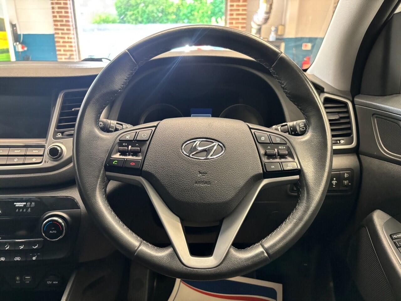 Hyundai Tucson view 16