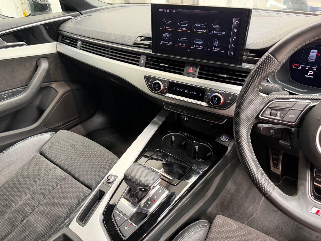 Audi A5 view 14