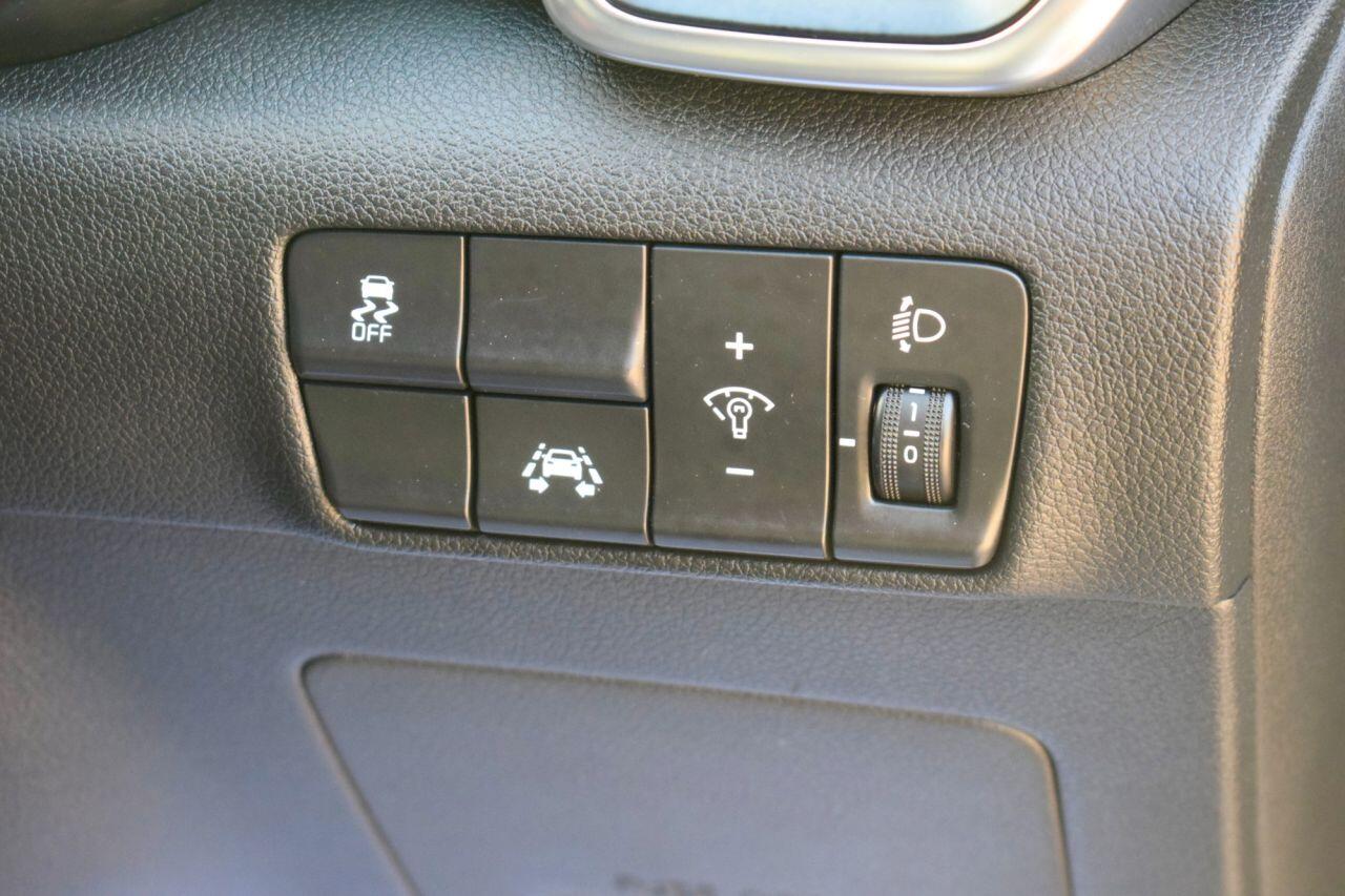 Kia Sportage view 24
