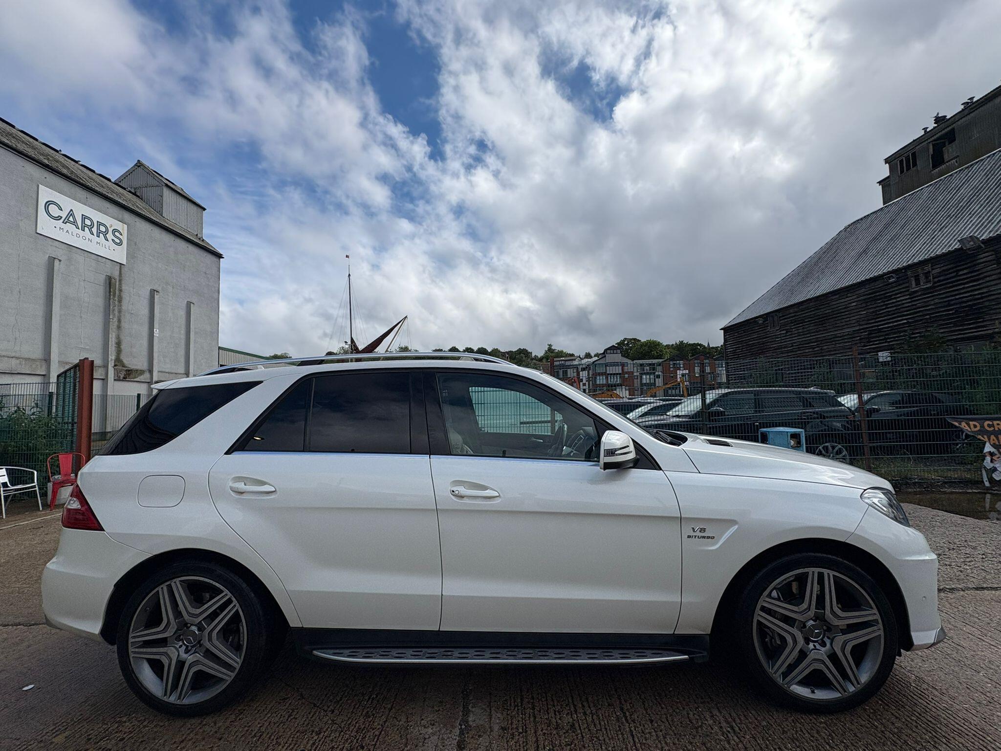 Mercedes-Benz M-Class view 7