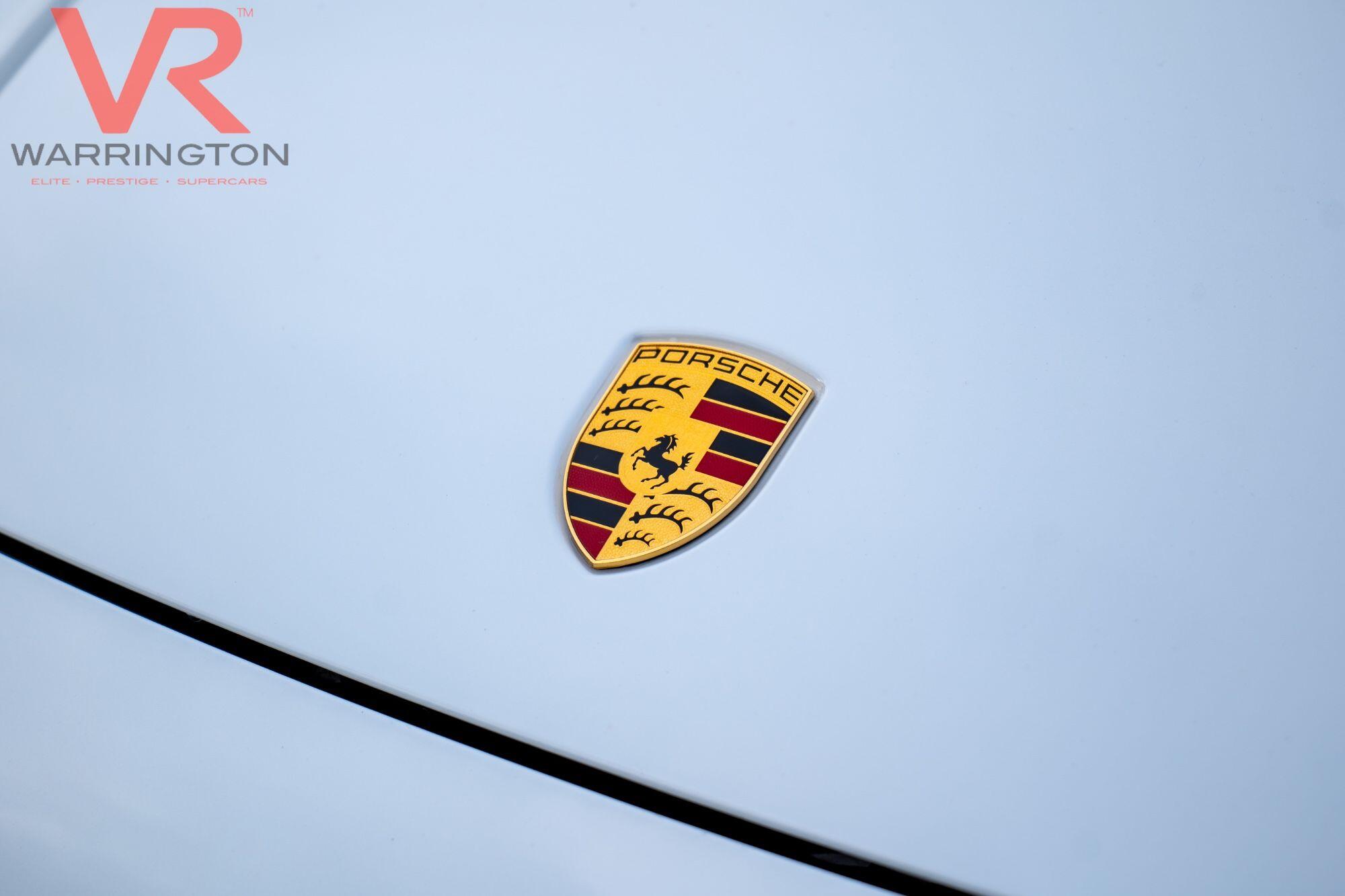 Porsche Cayenne view 52