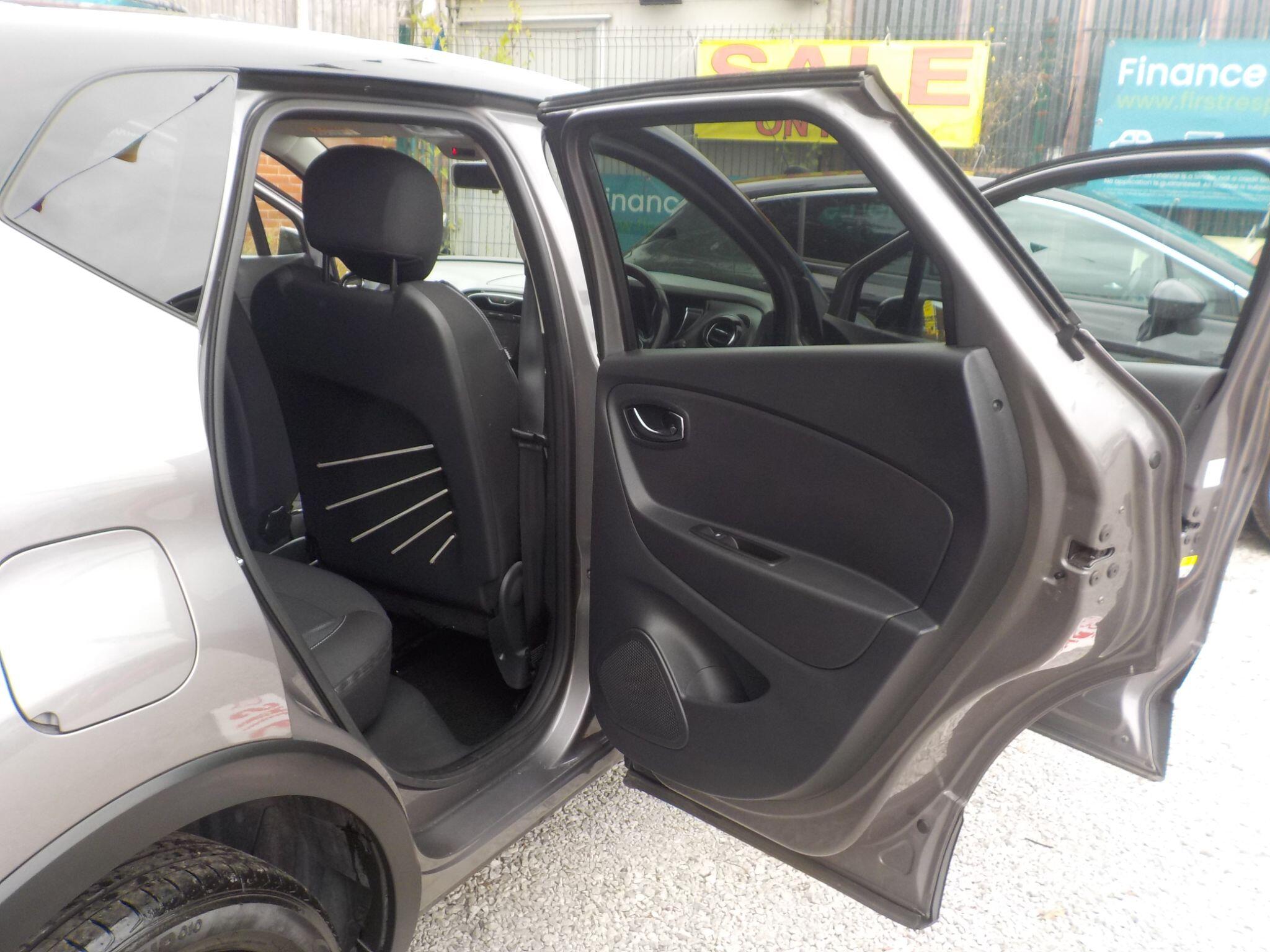 Renault Captur 1.5 dCi ENERGY Dynamique S Nav Euro 6 (s/s) 5dr