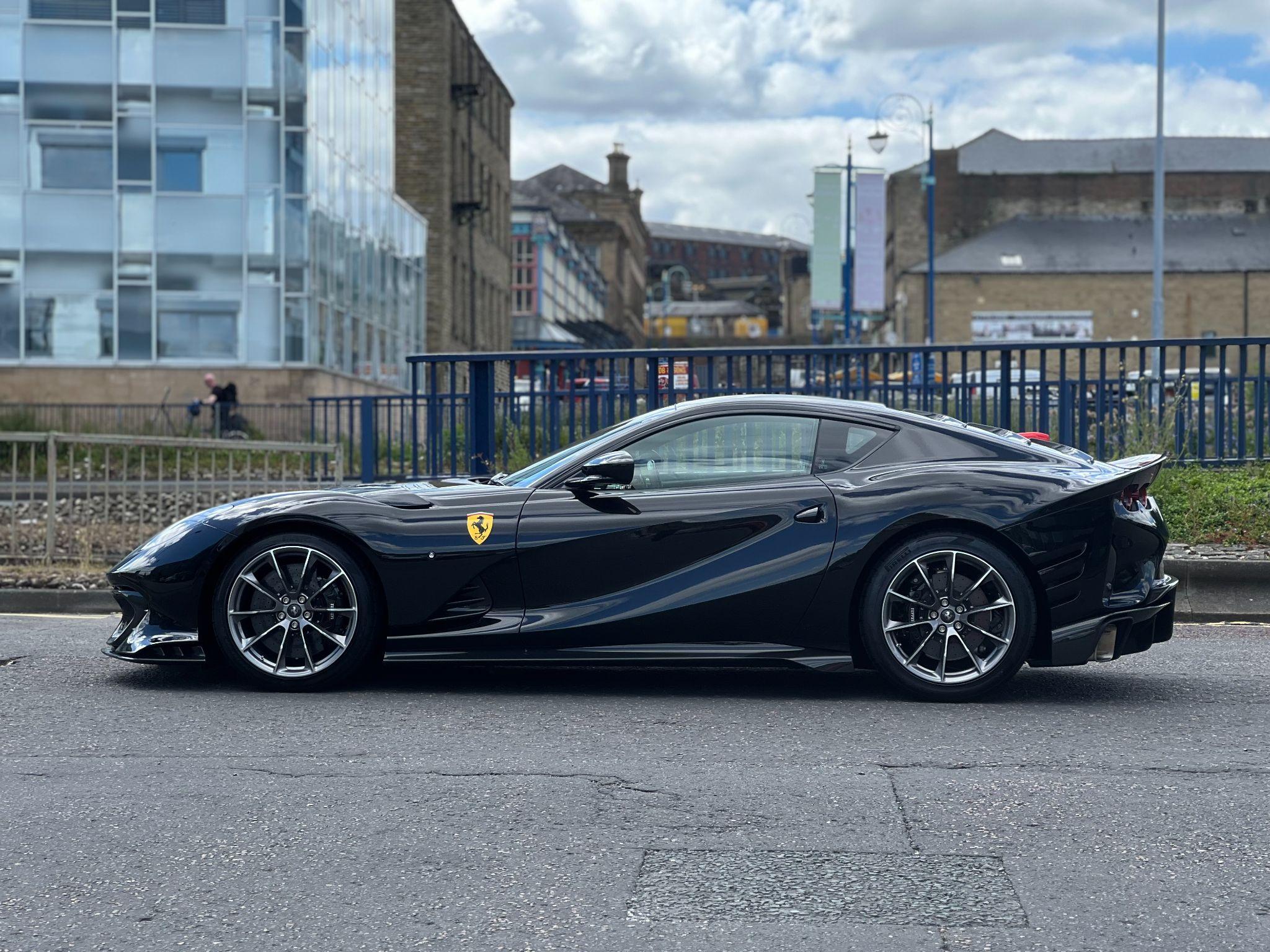 Ferrari 812 view 8