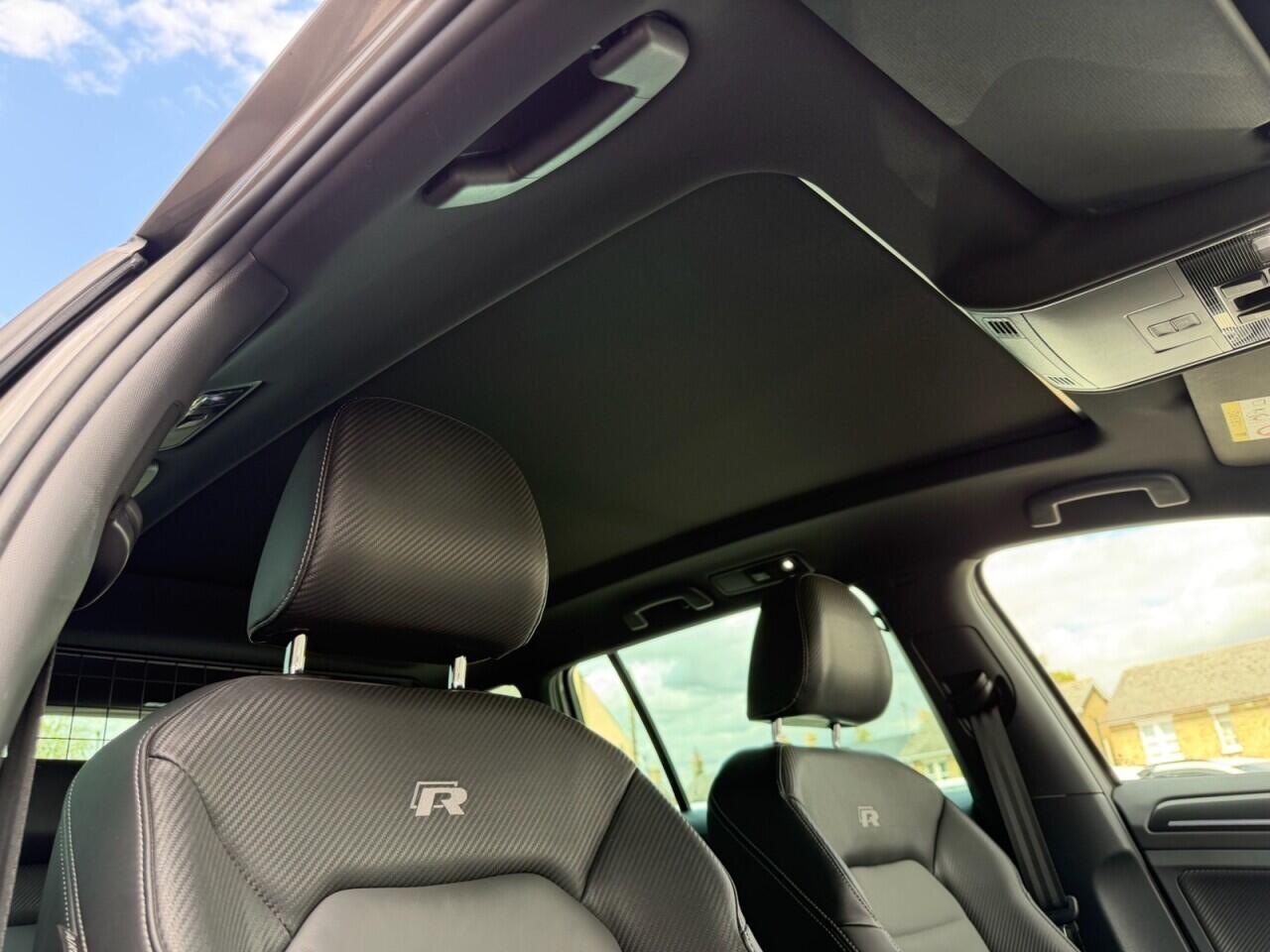 Volkswagen Golf view 36