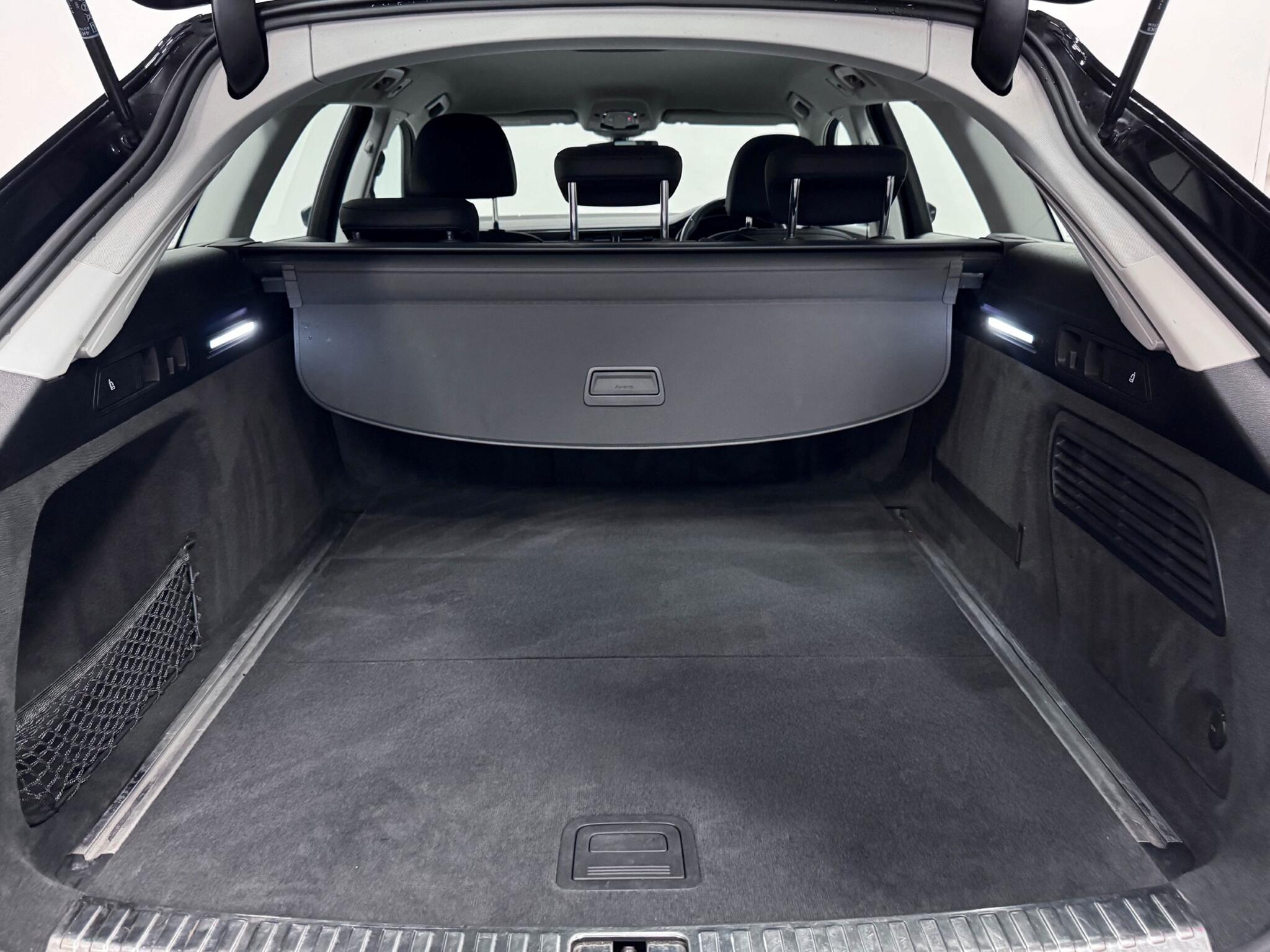 Audi A6 view 7
