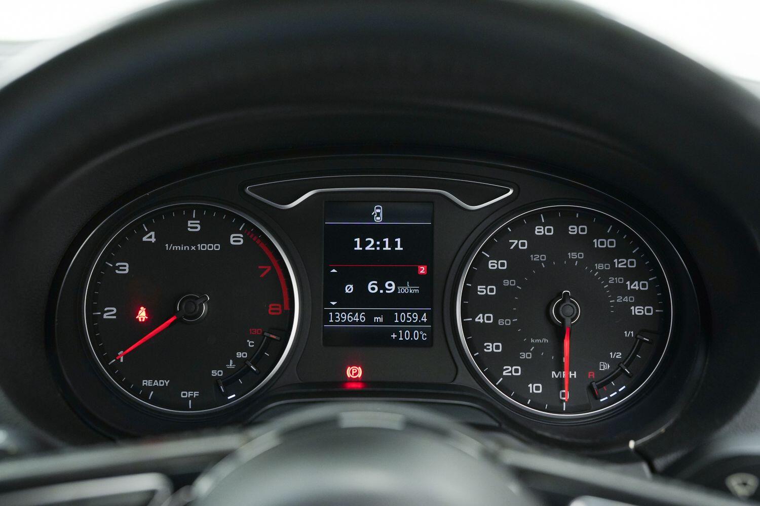 Audi A3 view 26