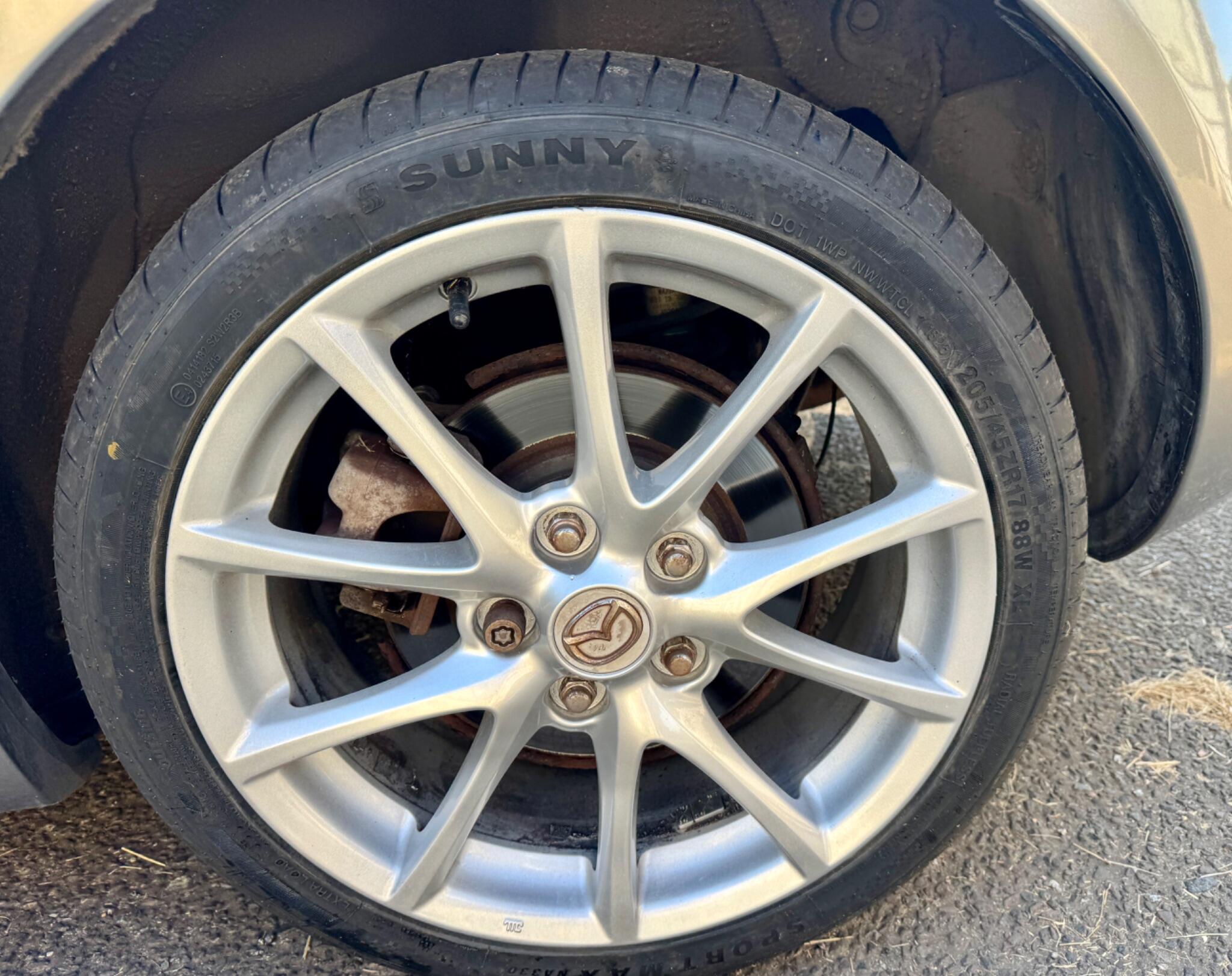 Mazda MX-5 view 35