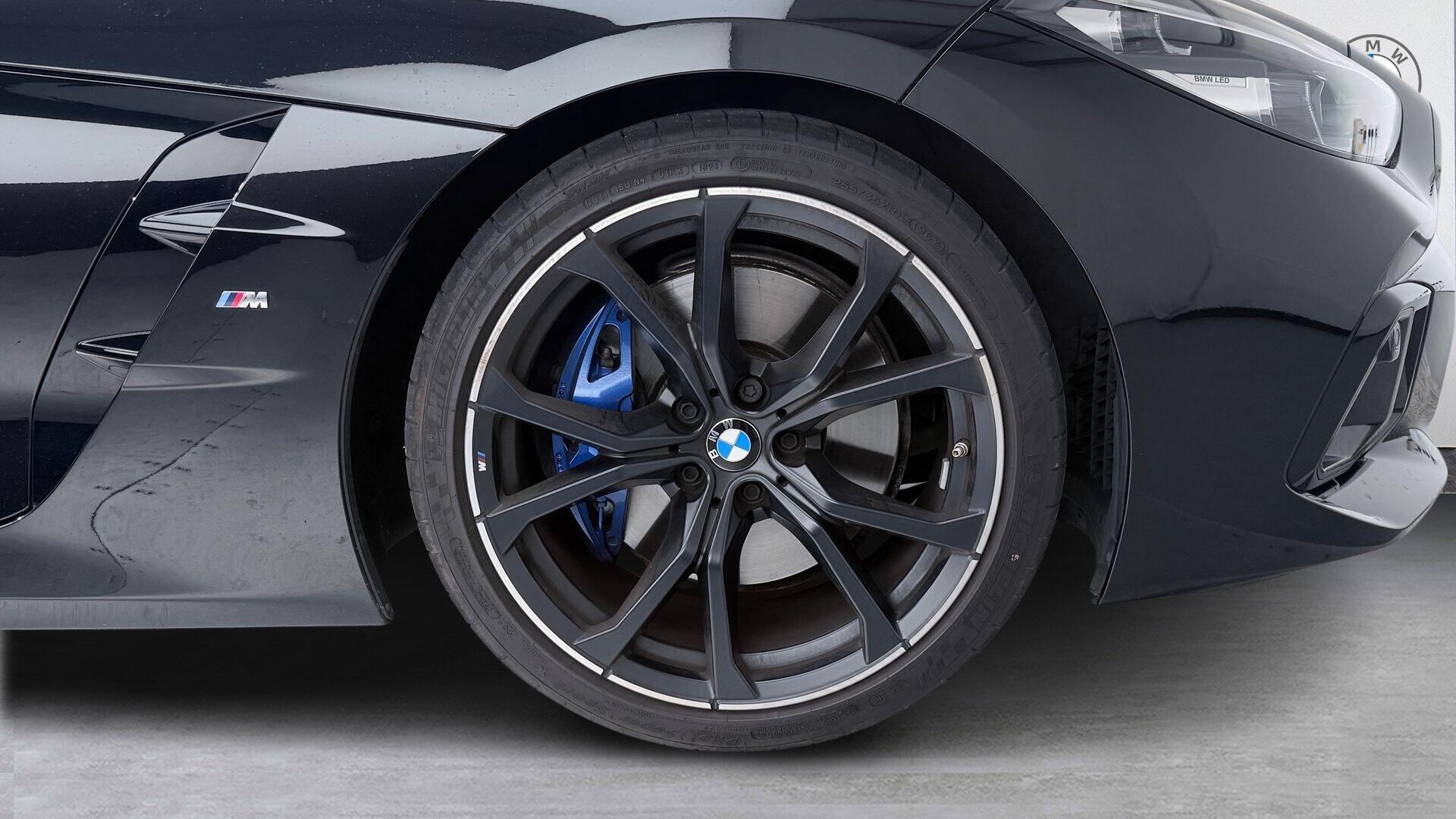 BMW Z4 view 14