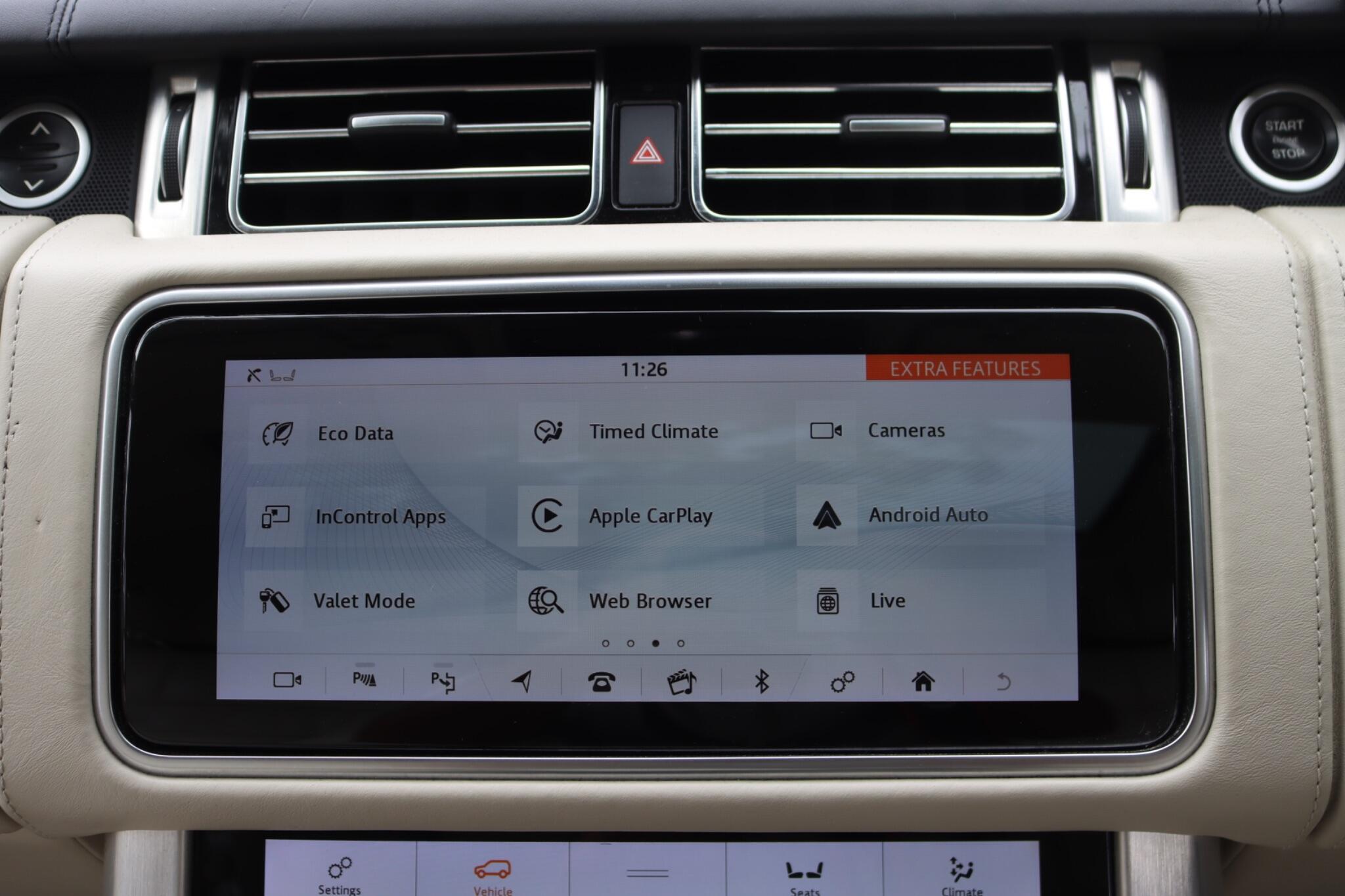 Land Rover Range Rover view 66