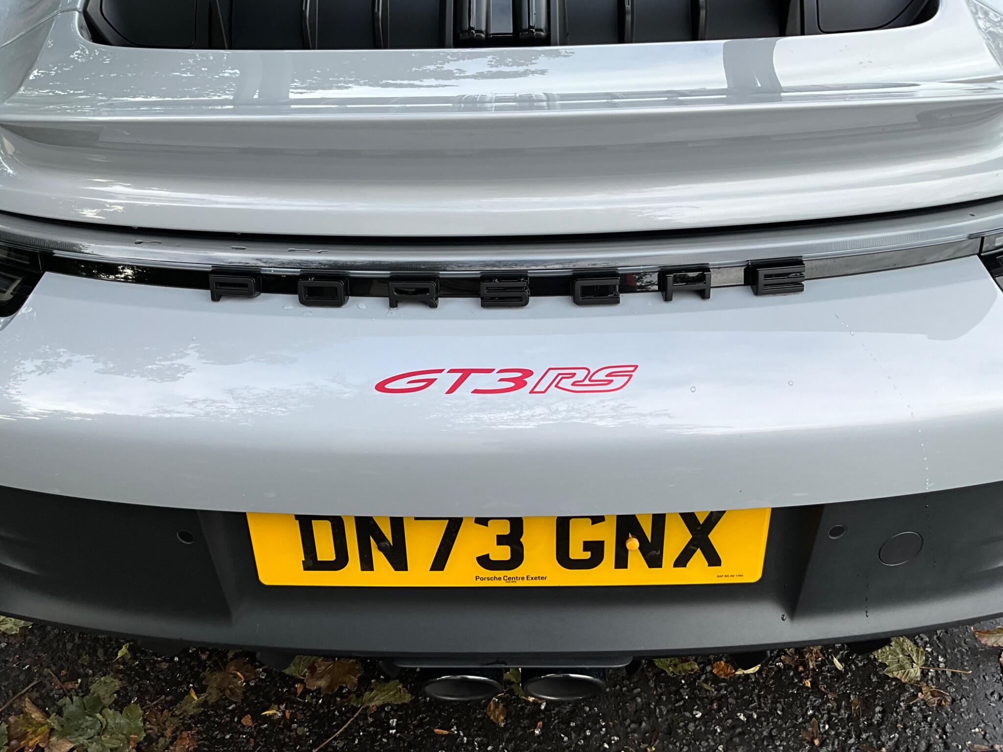Porsche 911 view 29