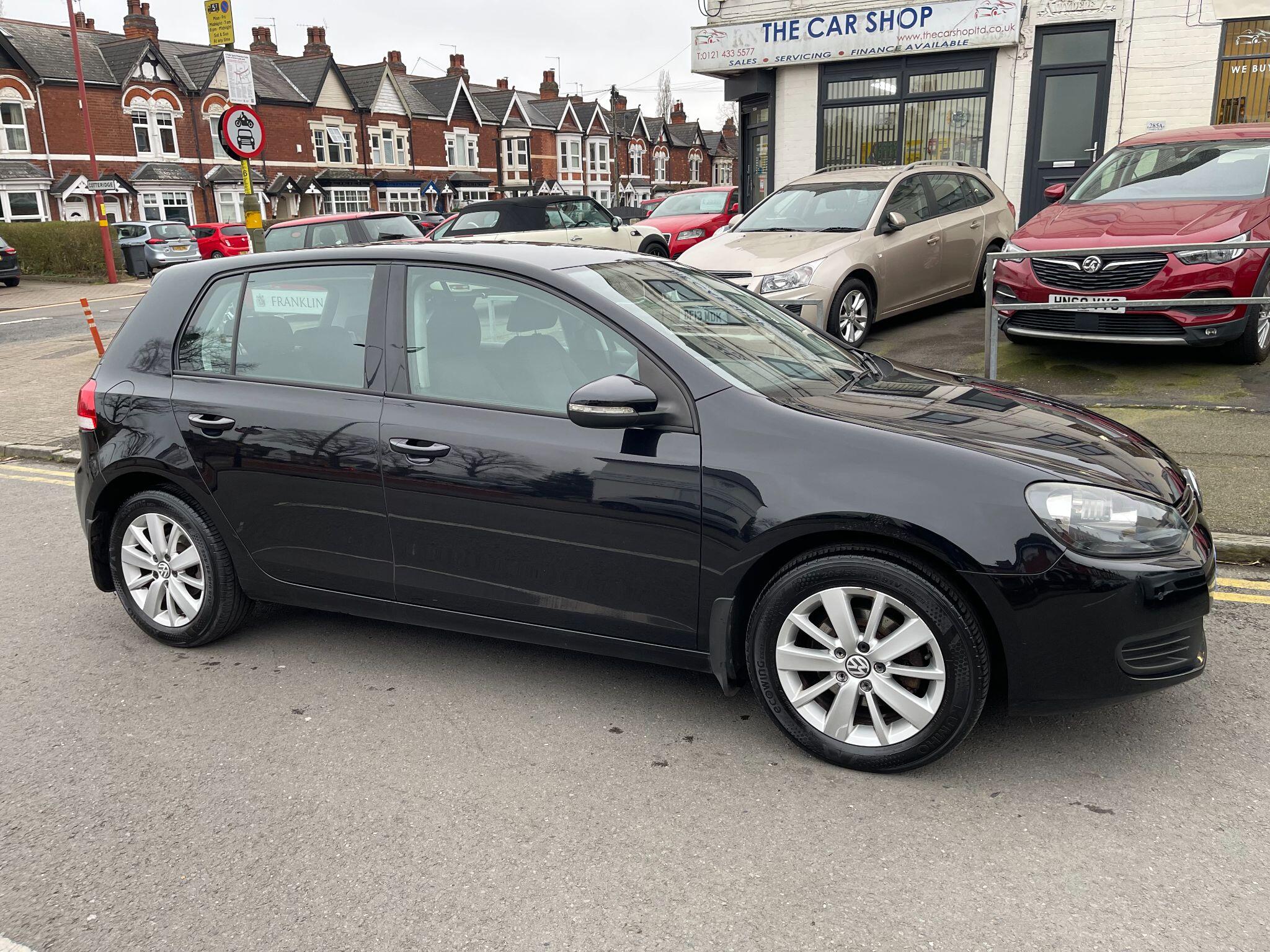 Volkswagen Golf view 10