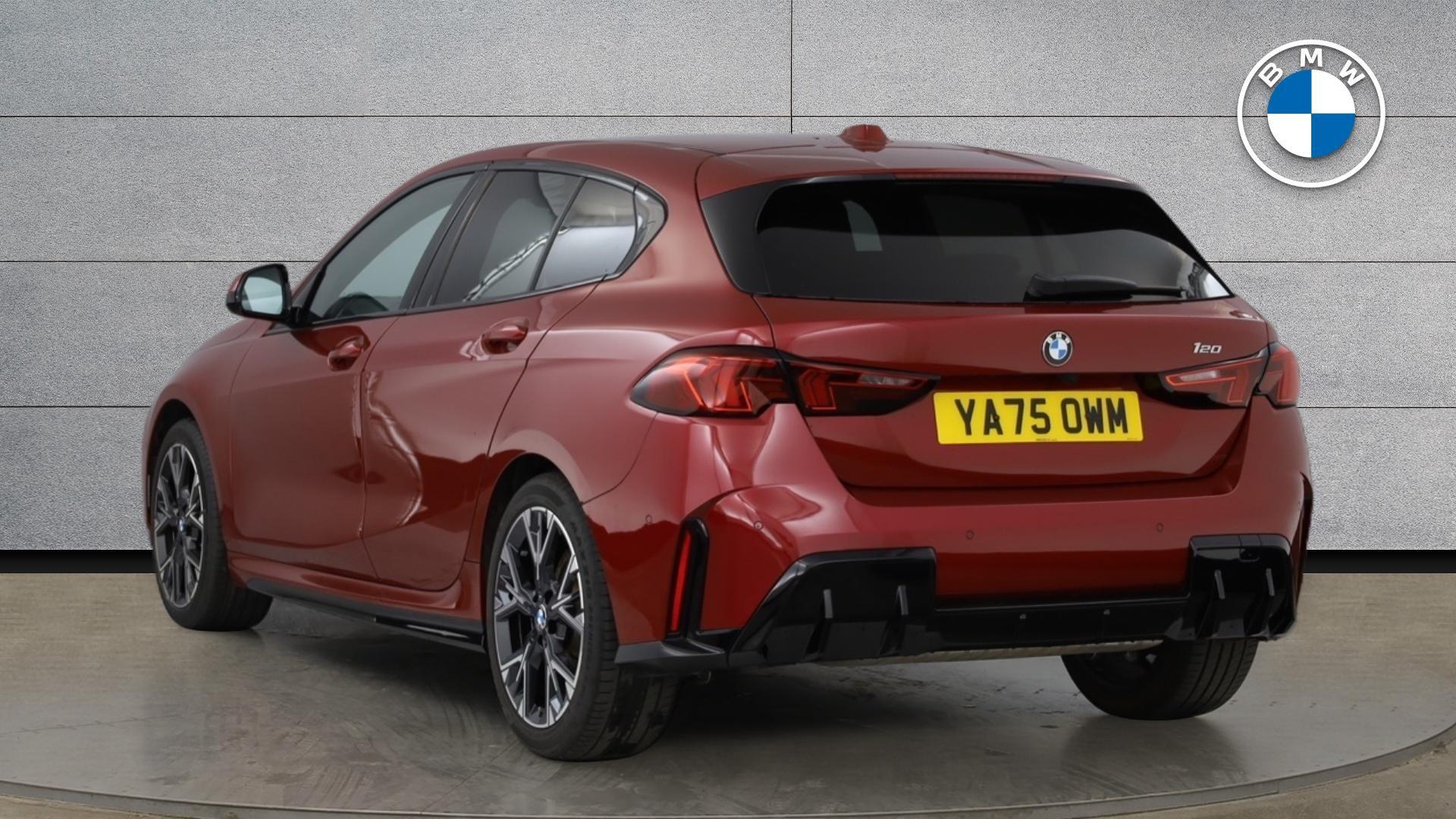 BMW 1 Series view 2