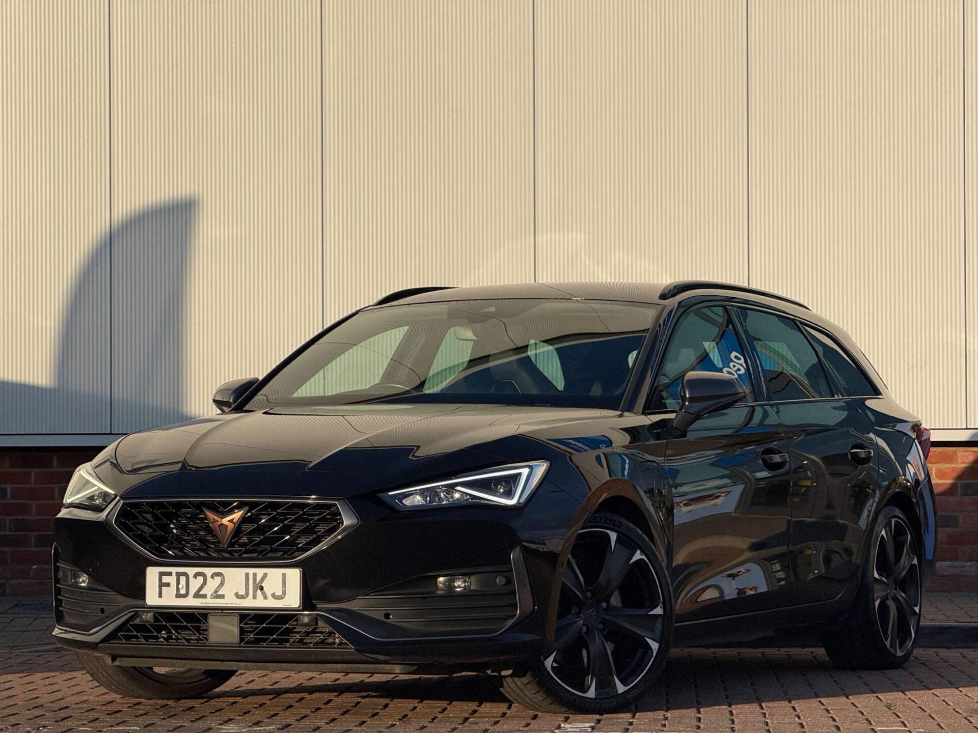 Cupra Leon view 3