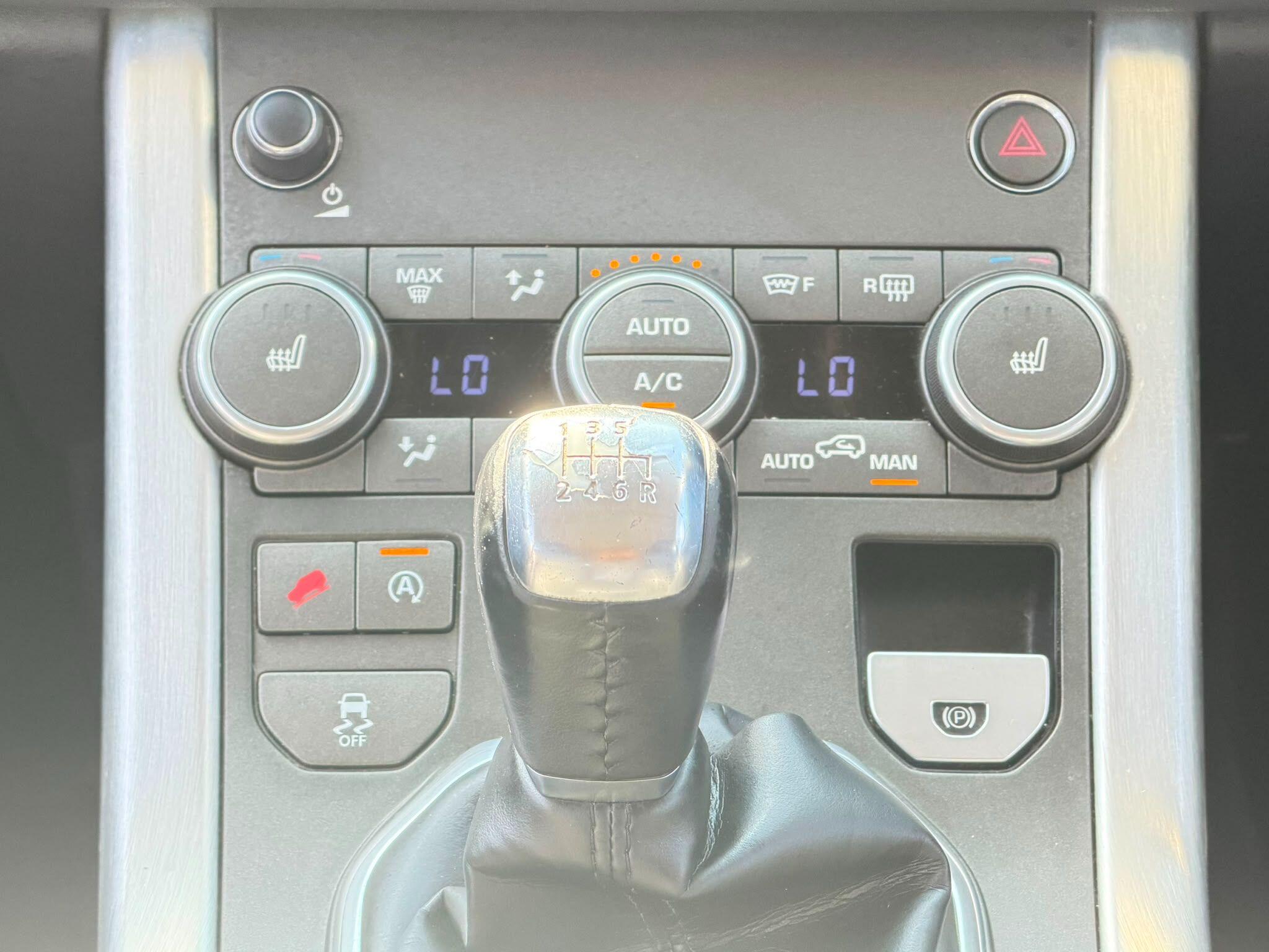 Land Rover Range Rover Evoque view 11