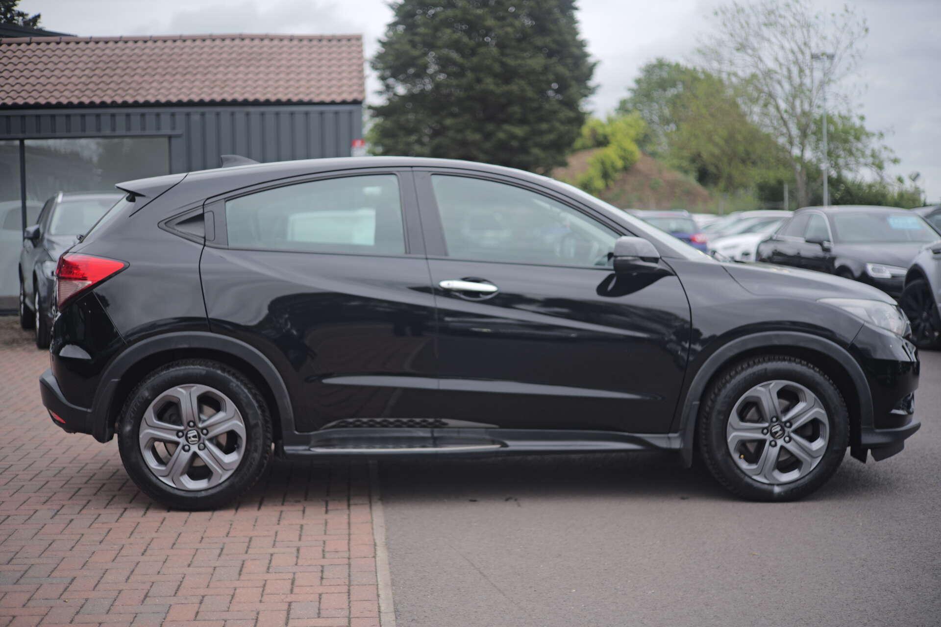 Honda HR-V view 6