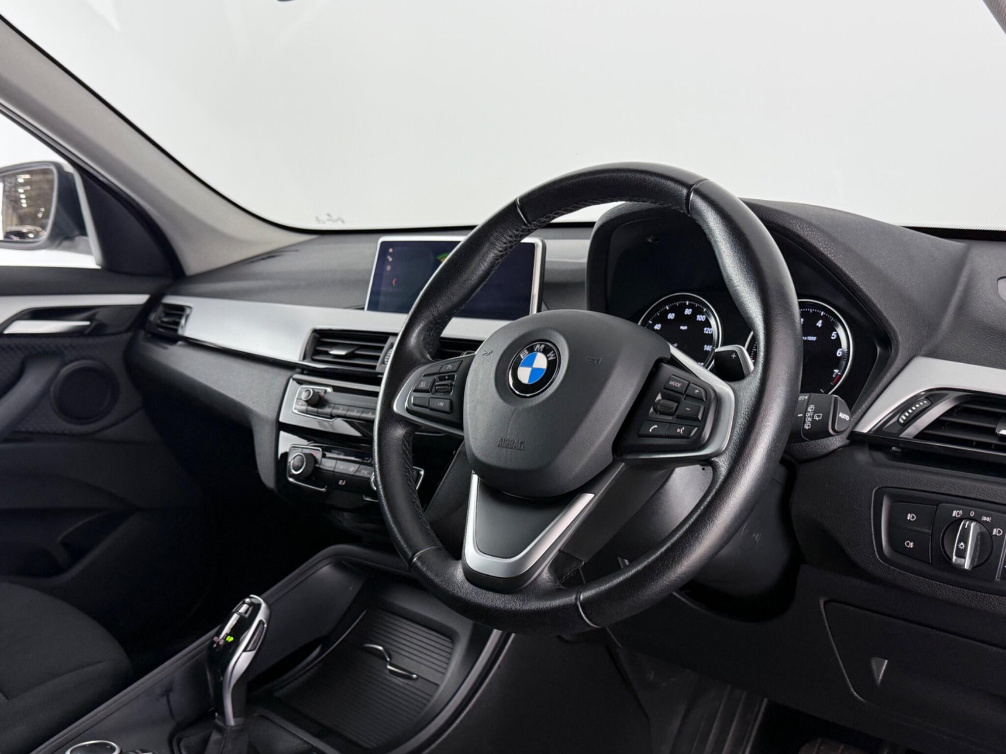 BMW X1 view 3