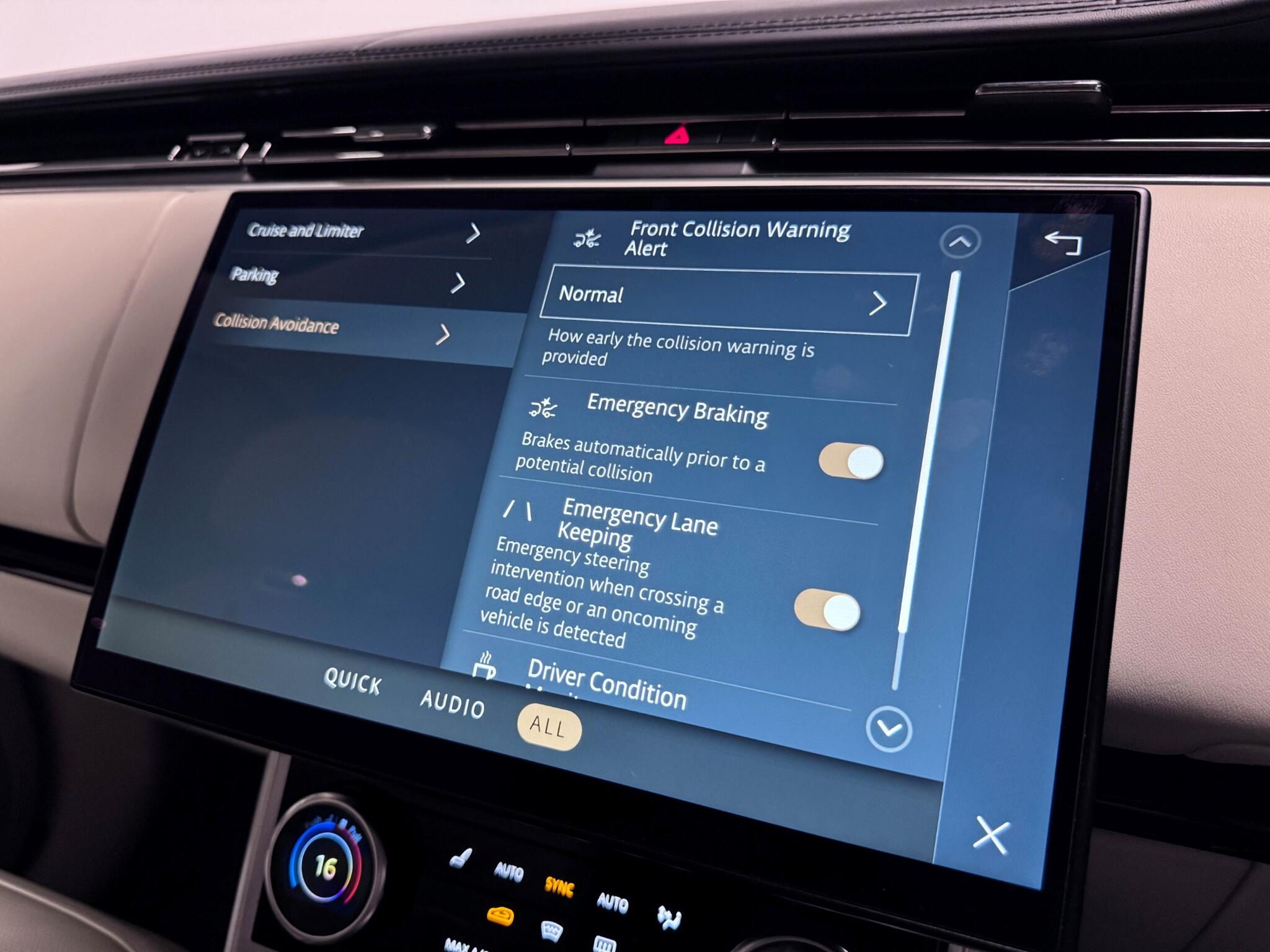 Land Rover Range Rover view 87