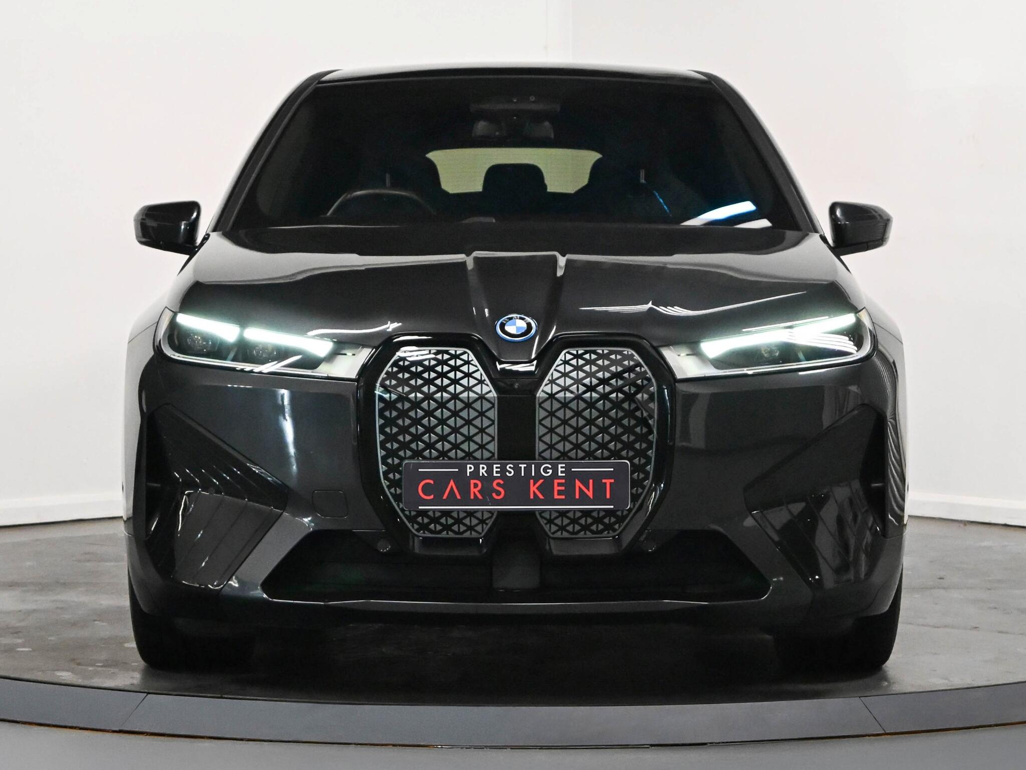 BMW Ix view 26