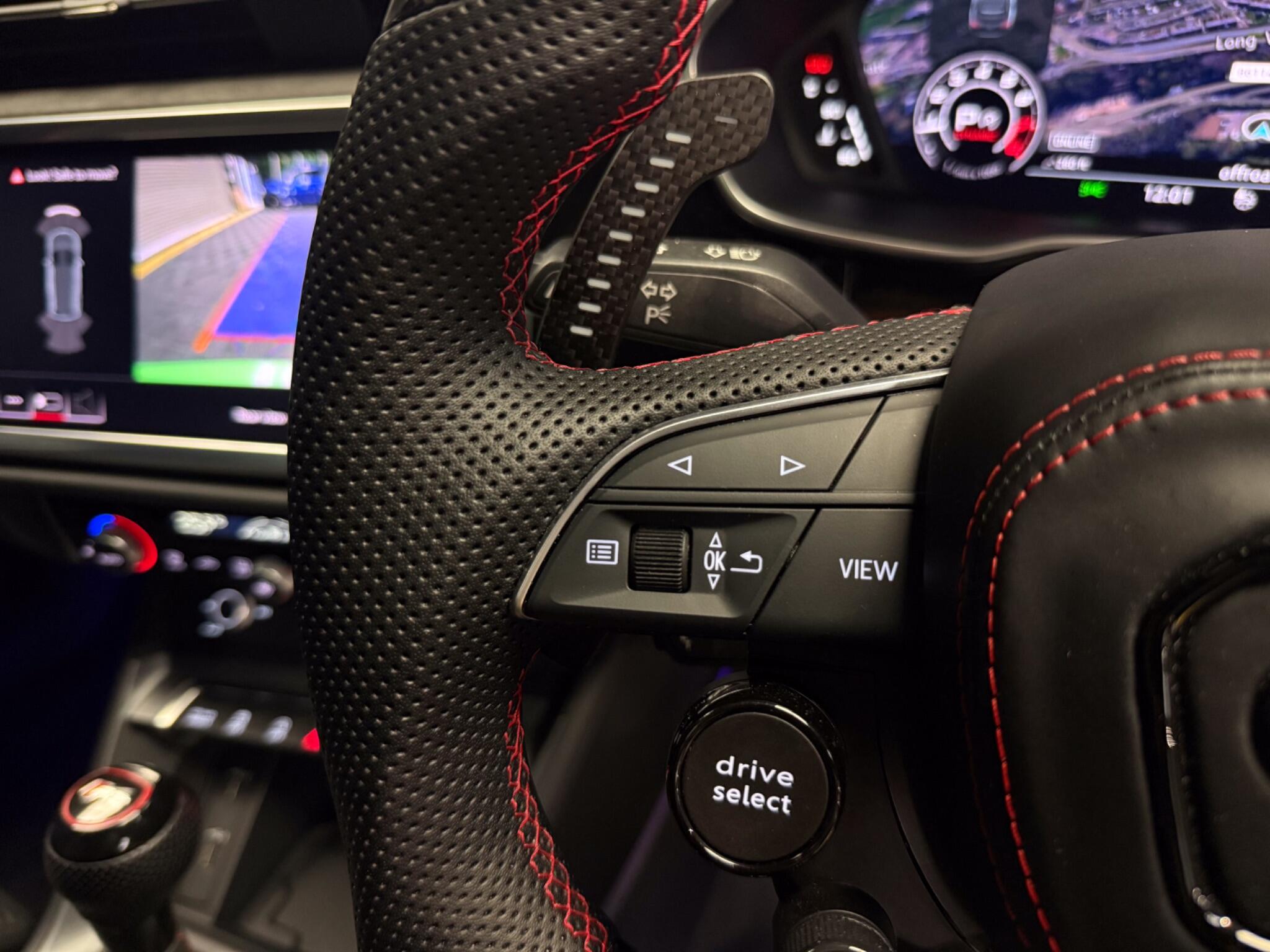 Audi RS Q3 view 35