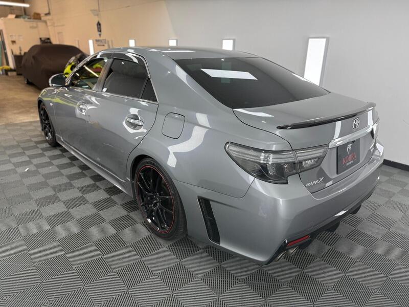 2013 Toyota Mark X image 4