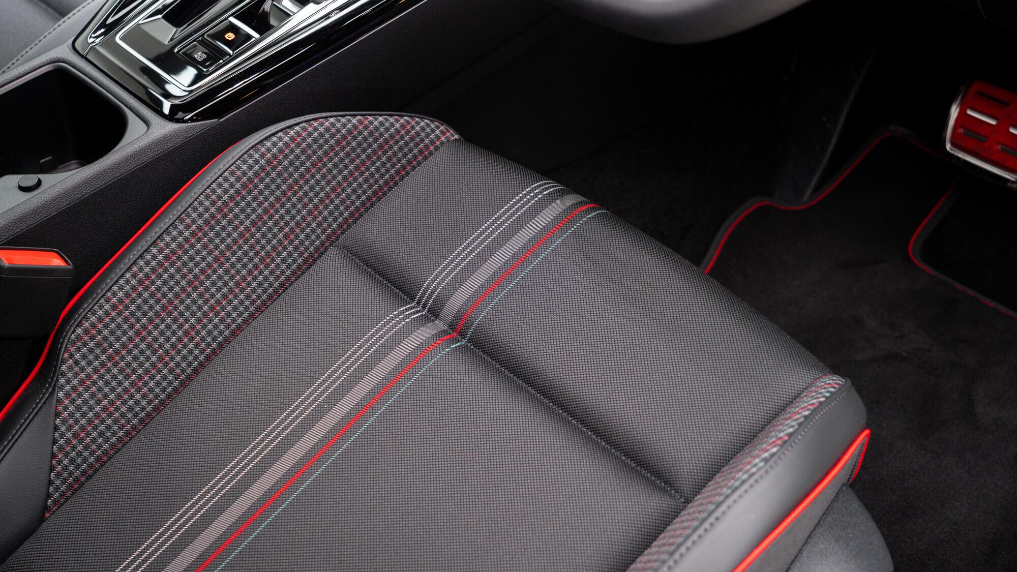 Volkswagen Golf view 44