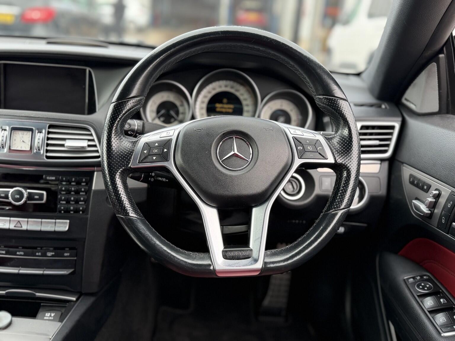 Mercedes-Benz E-Class view 31