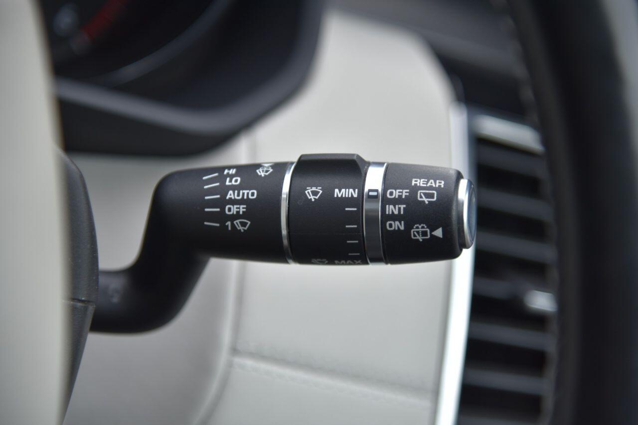 Land Rover Discovery view 37