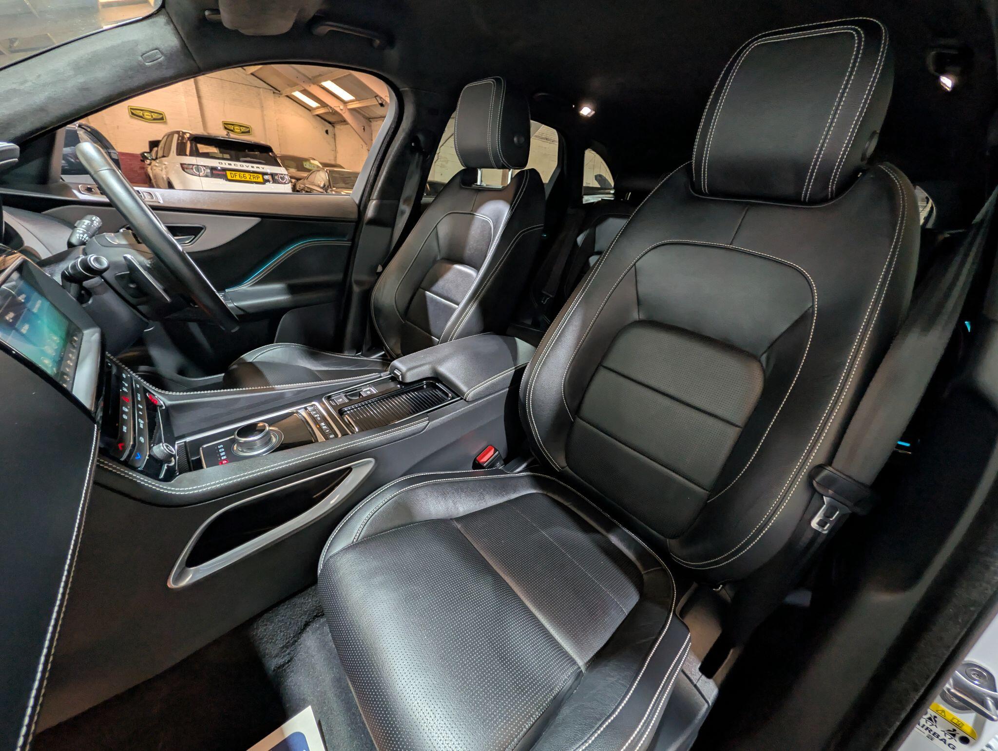 Jaguar F-Pace view 65