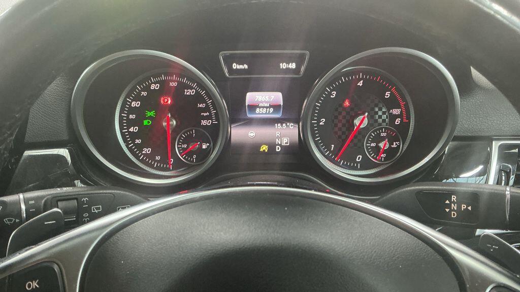 Mercedes-Benz GLE view 4