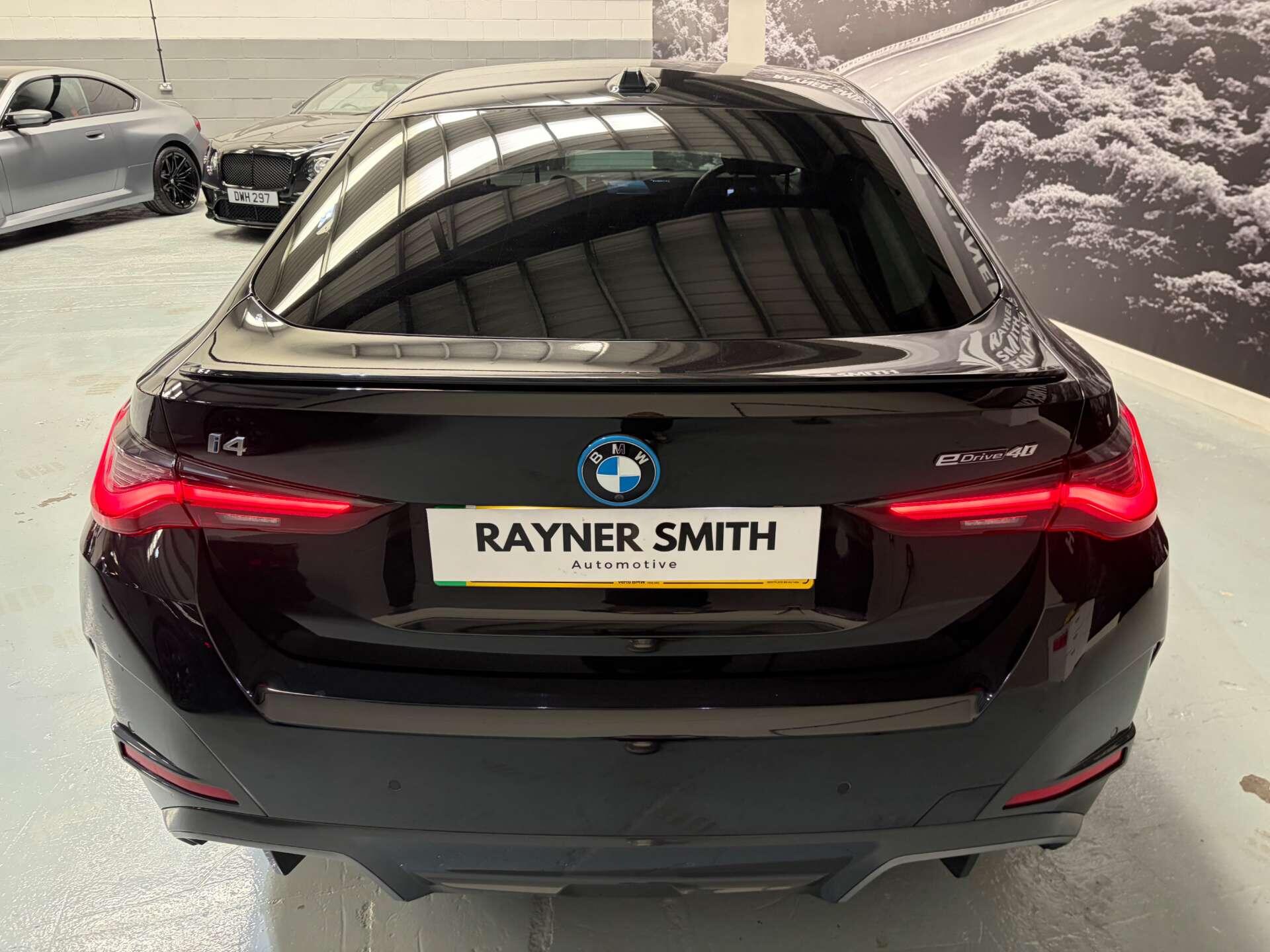 BMW I4 view 11