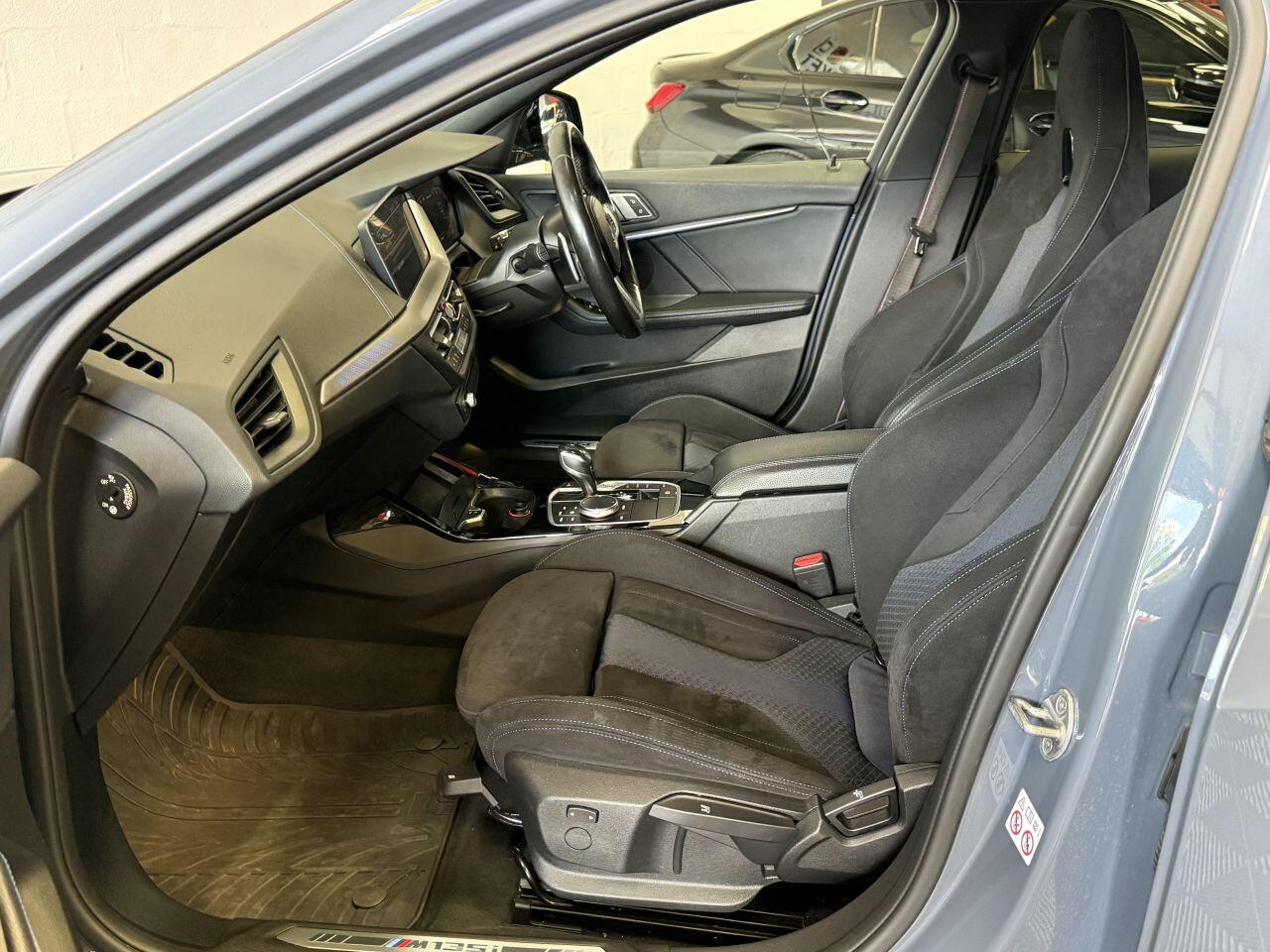 BMW 1 Series view 60