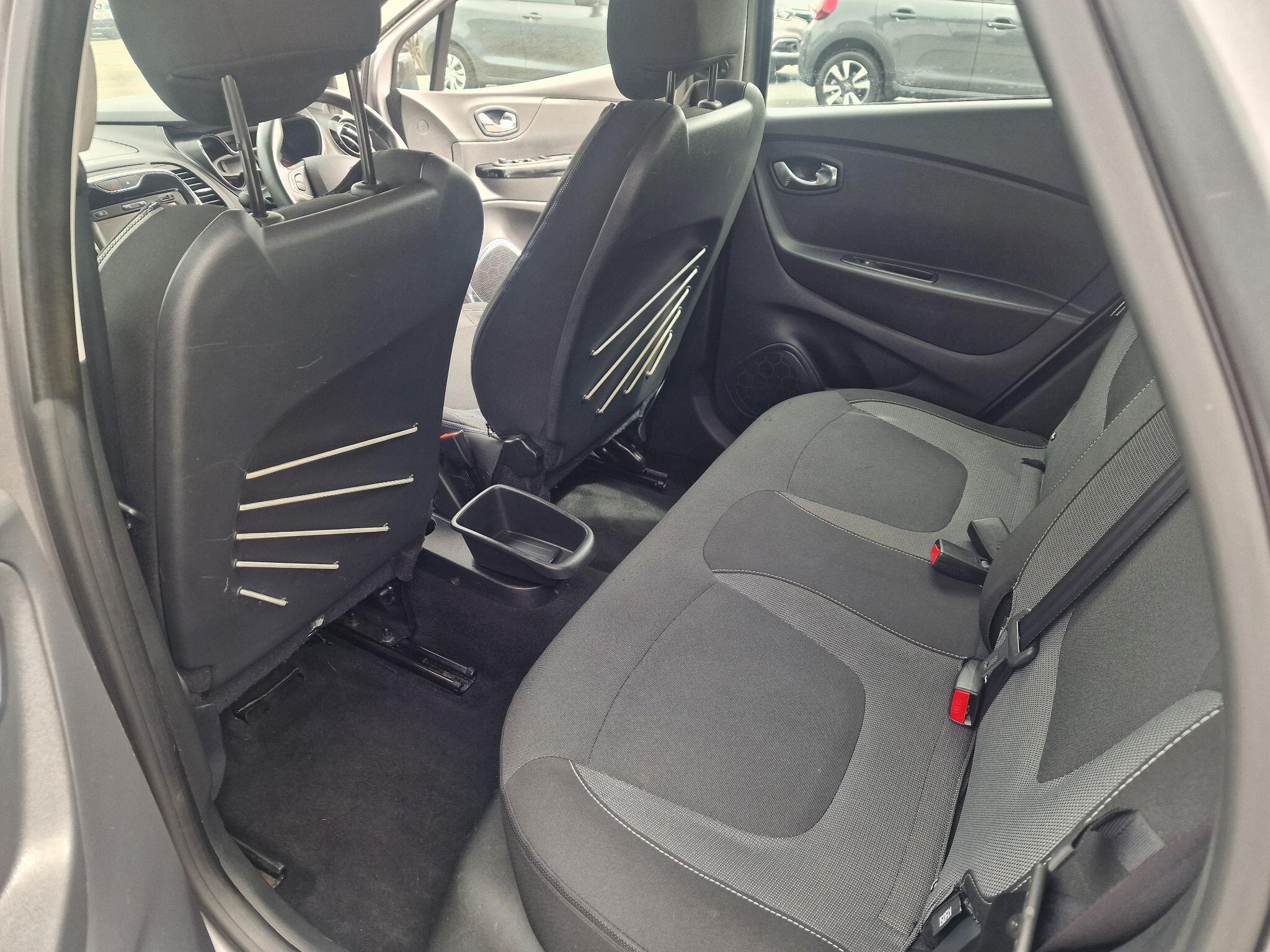 Renault Captur view 27