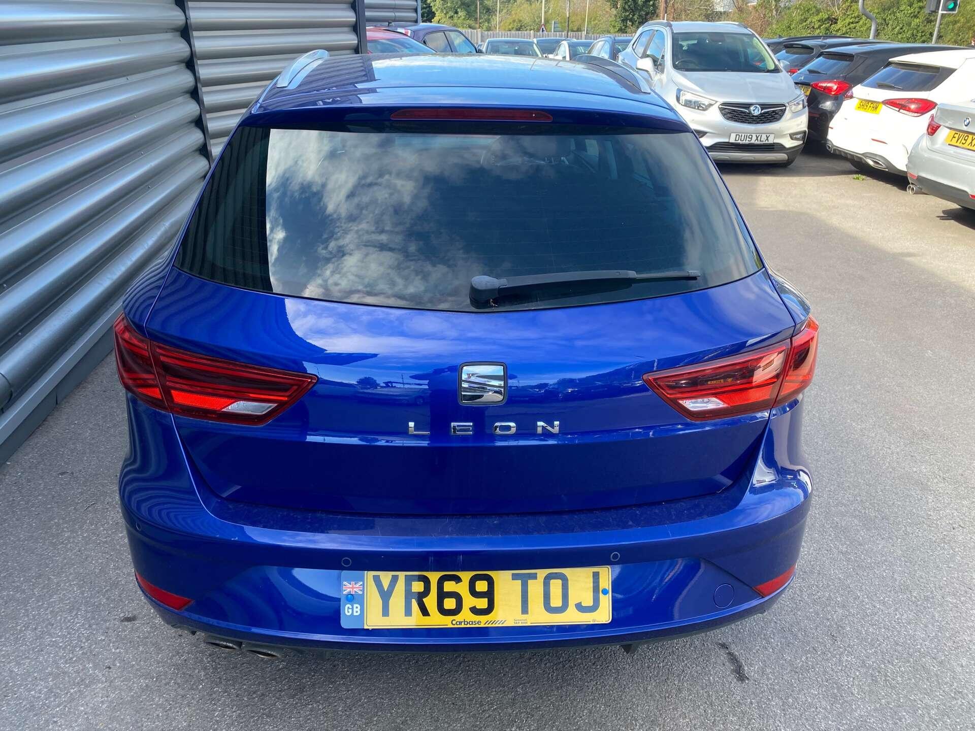 Seat Leon view 11
