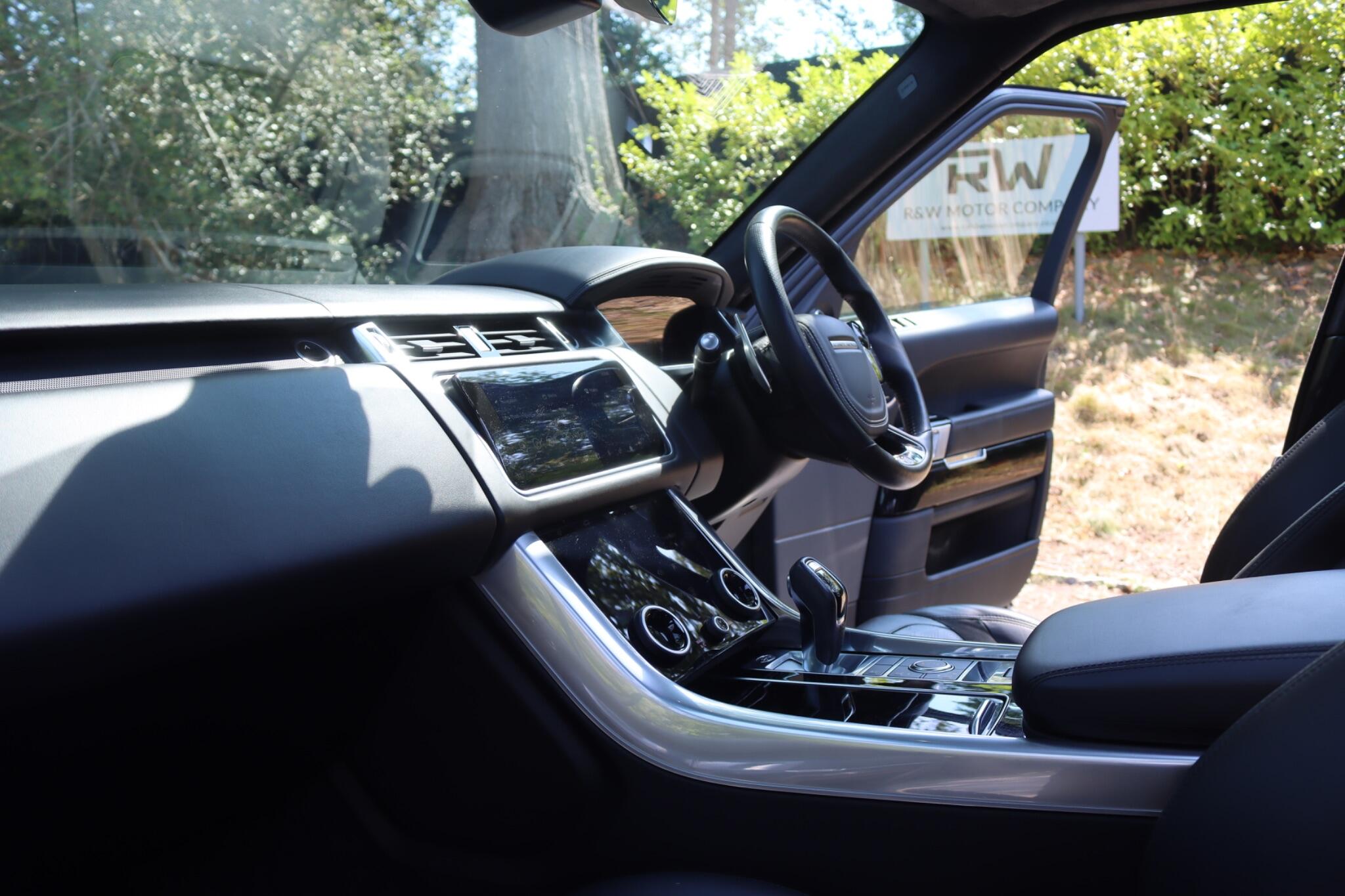 Land Rover Range Rover Sport view 36