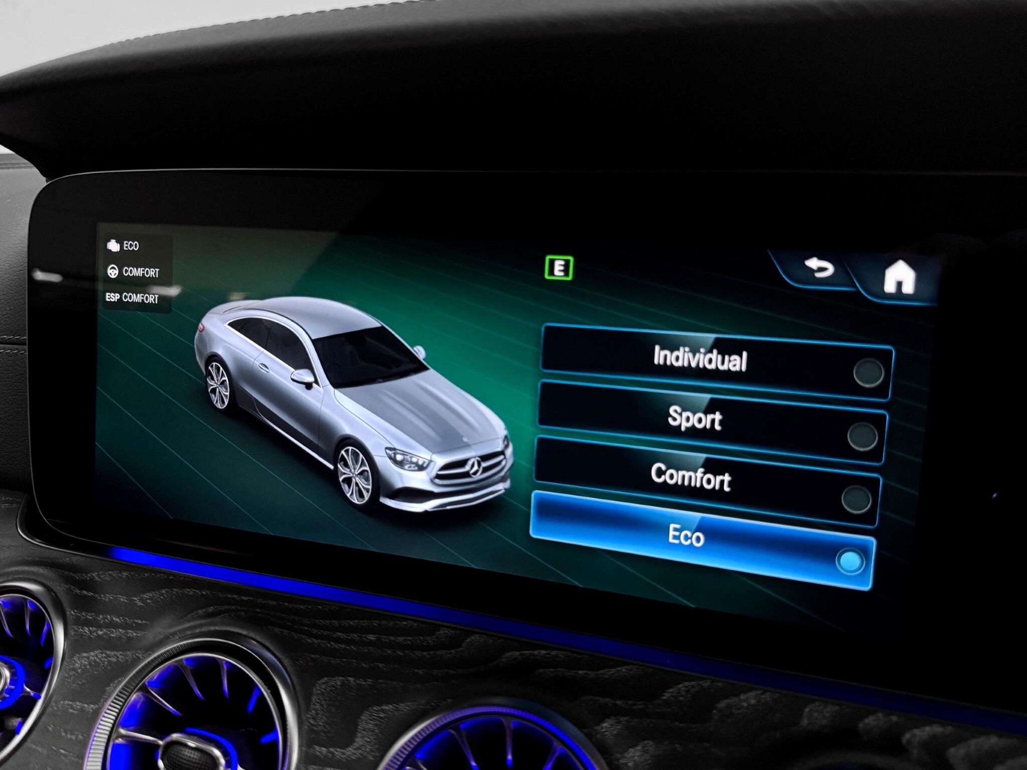 Mercedes-Benz E-Class view 66